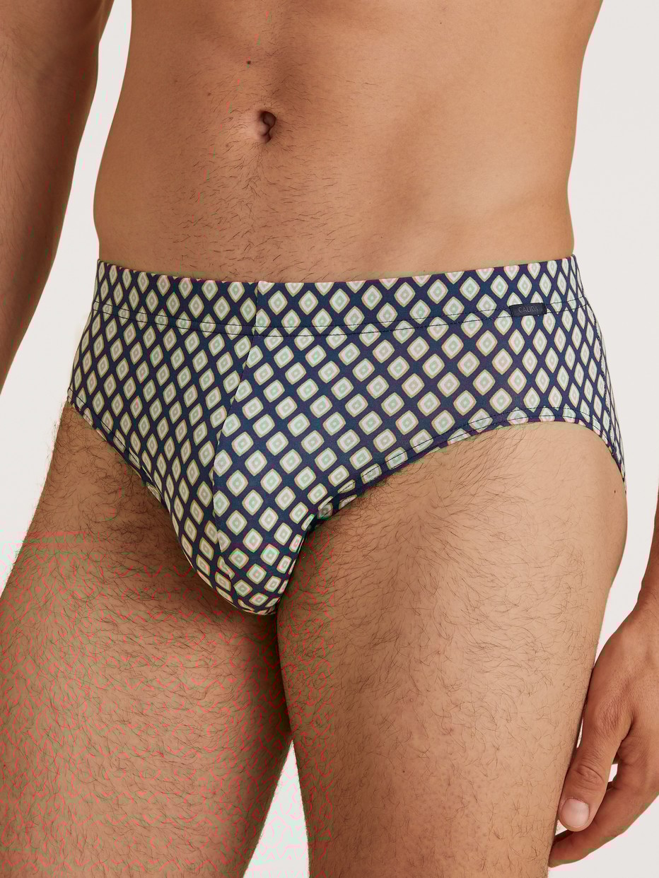 Brief