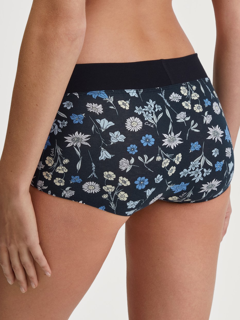 Panty, regular cut