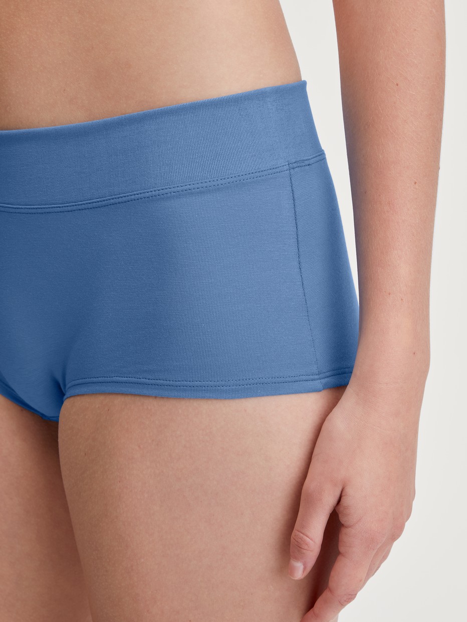 Panty, regular cut