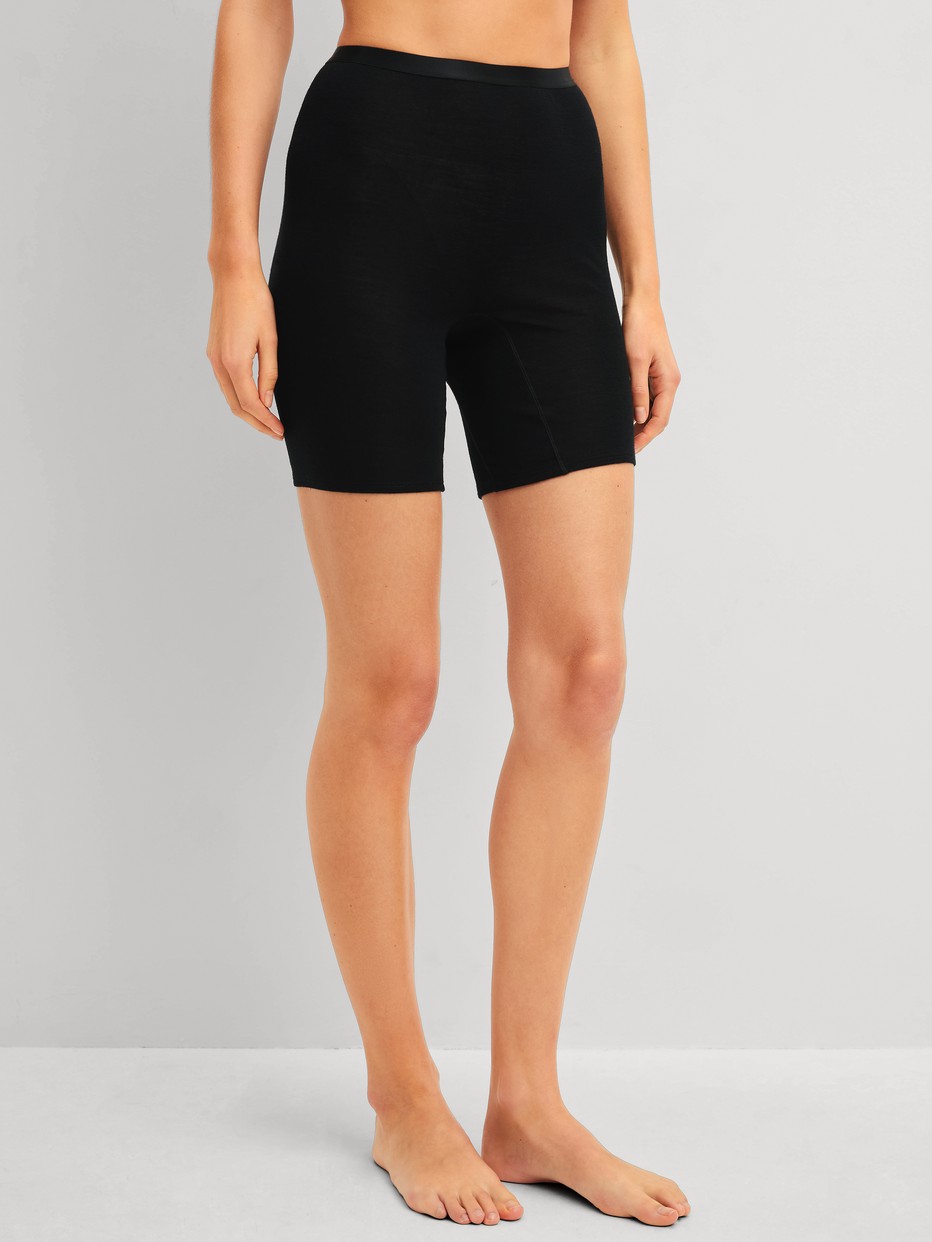 Women model is wearing  made of Wool in Black, Unicoloured from the True Confidence series by CALIDA, Front view