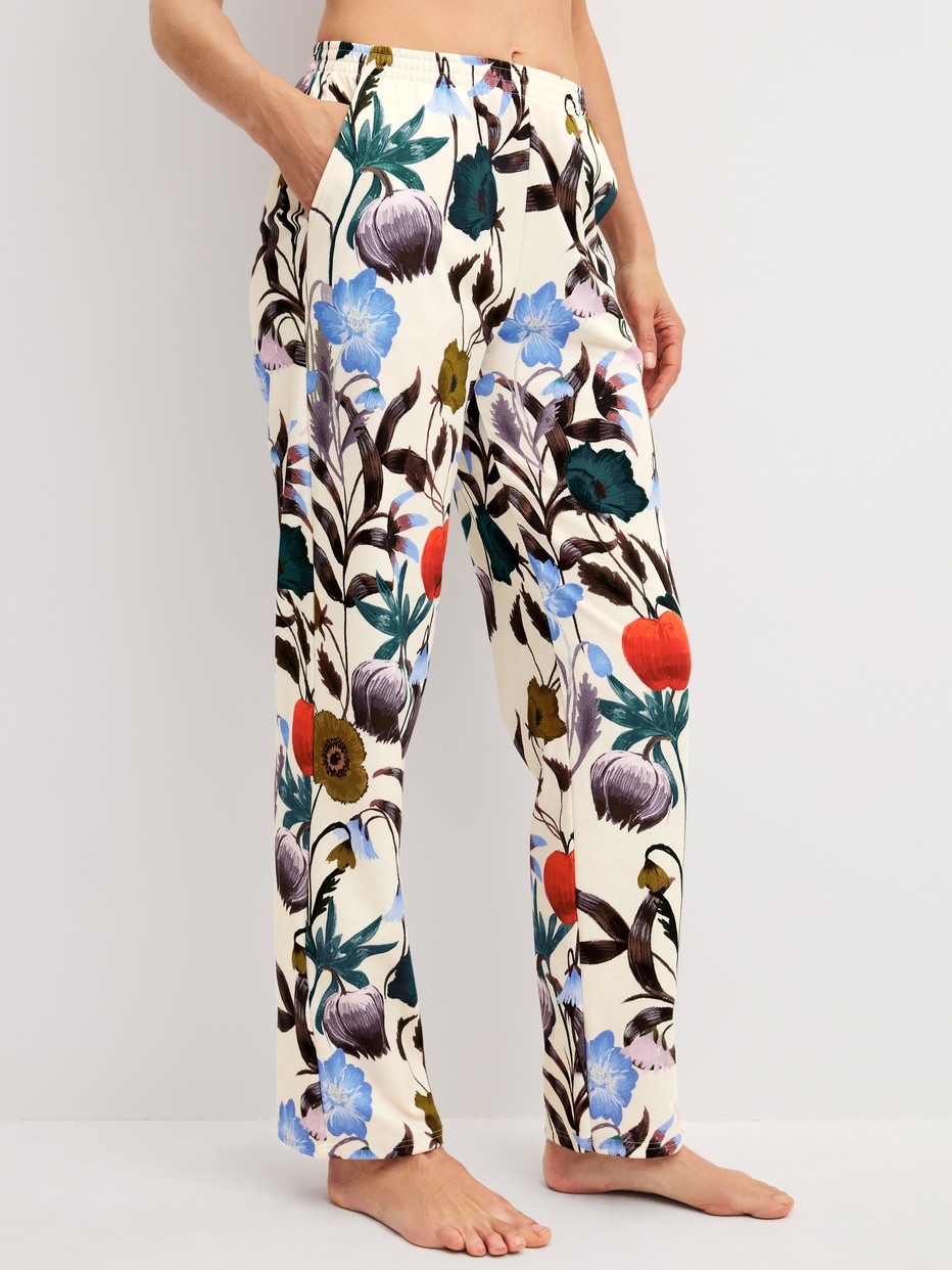 Women model is wearing  made of 100% Cotton in Beige, Floral from the Alpine M&M series by CALIDA, Front view