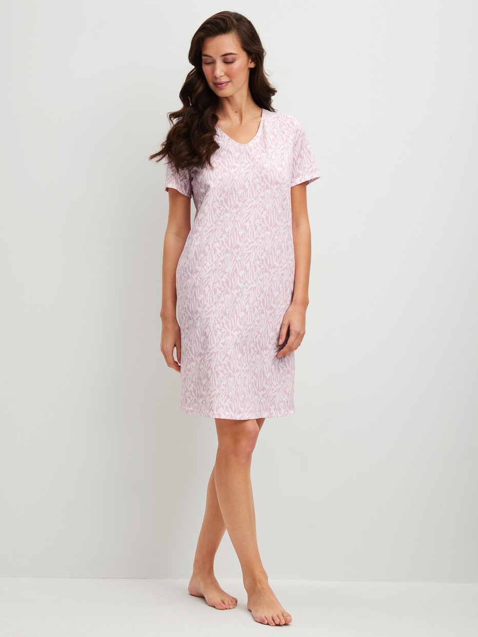 loose fitting dress Beyond Yoga Featherweight At The Ready Square Neck Dress