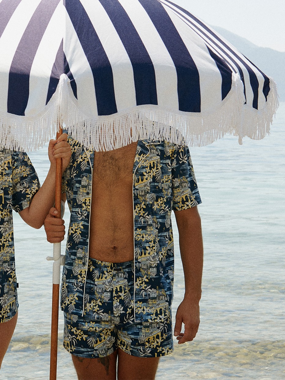 Kurz-Pyjama, durchgeknöpft
