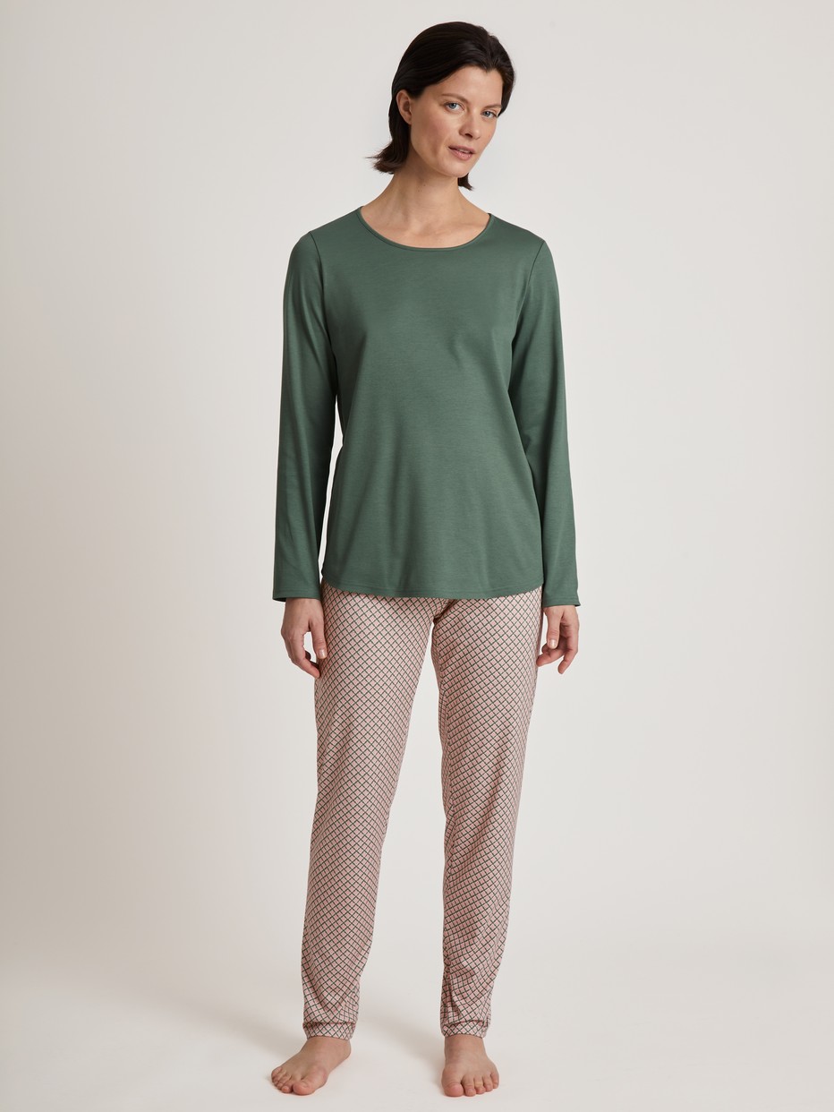 Pyjama, lang