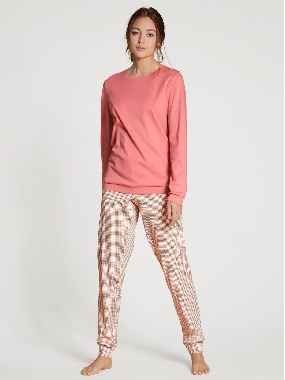 Pyjama with cuff