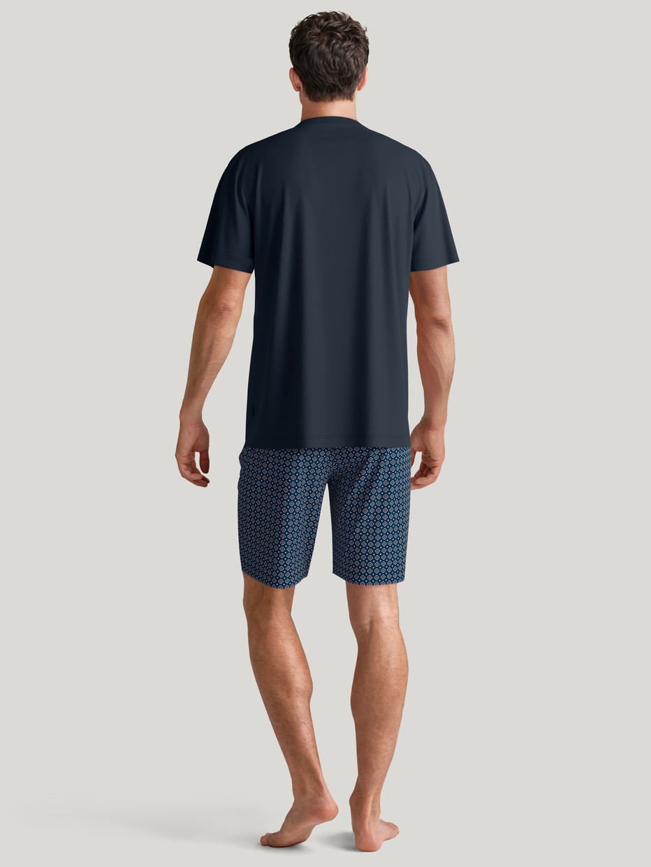 Pyjama court