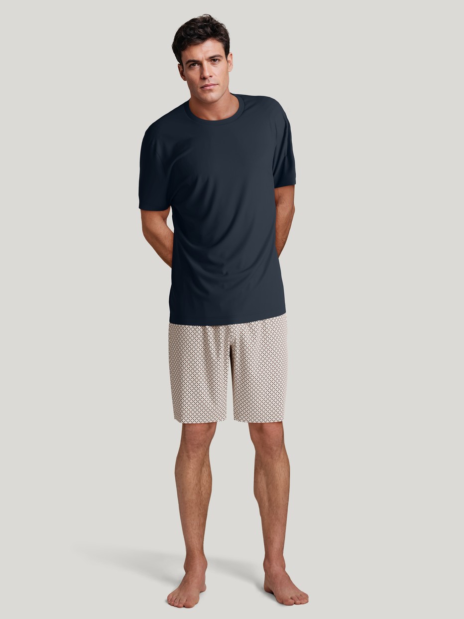 Short pyjama