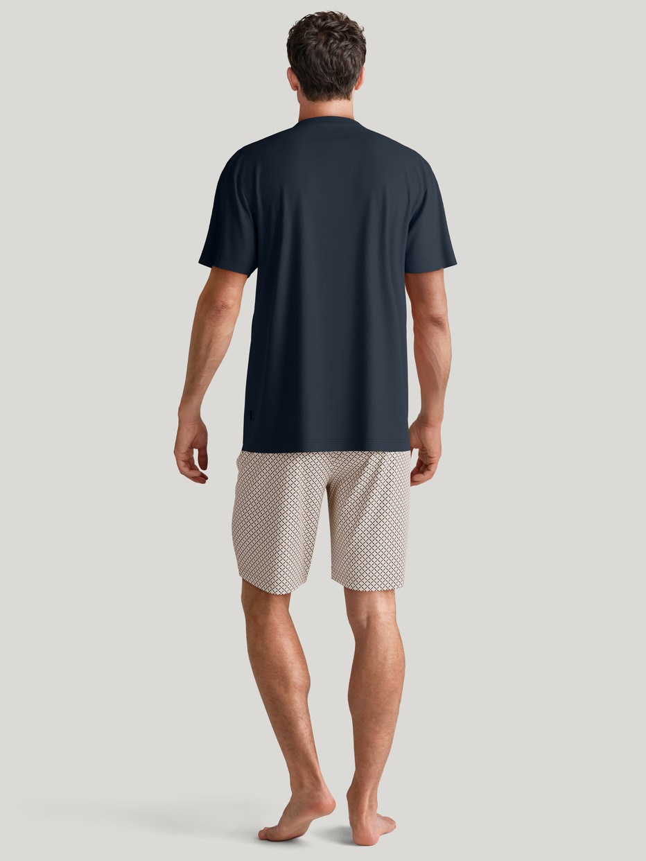 Short pyjama