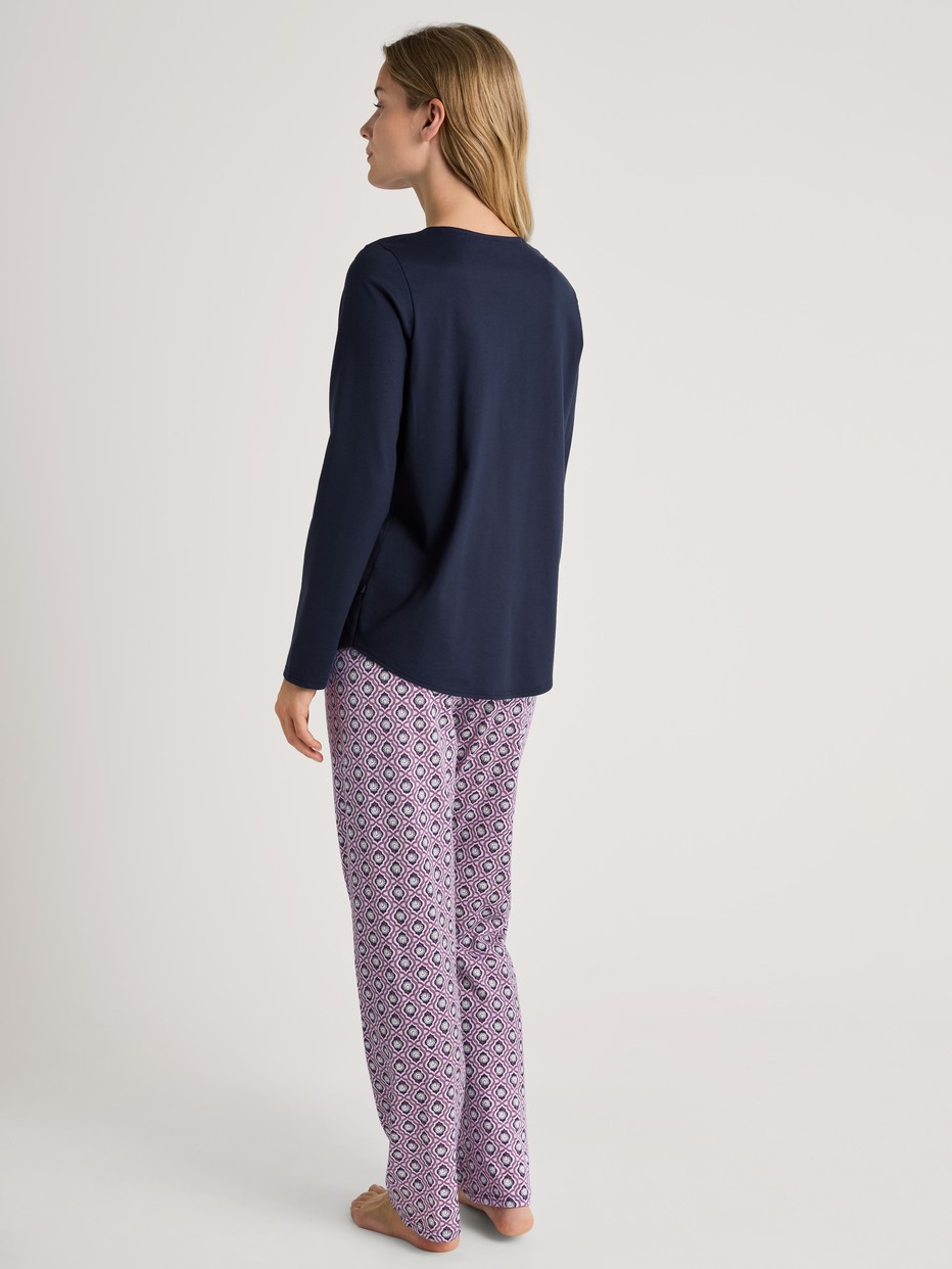 Pyjama, lang