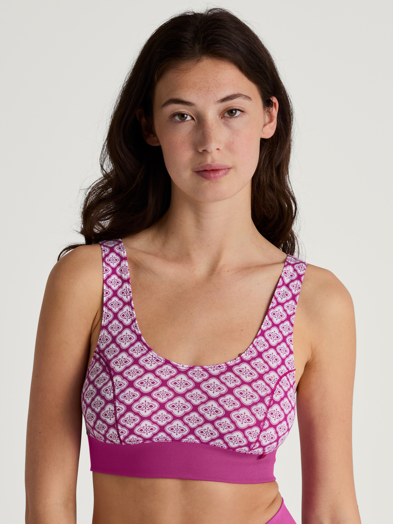 CALIDA Elastic Trend Bustier mit Softbundfür Damen, XS, Violett,Rosa, So bequem kann sportlich sein