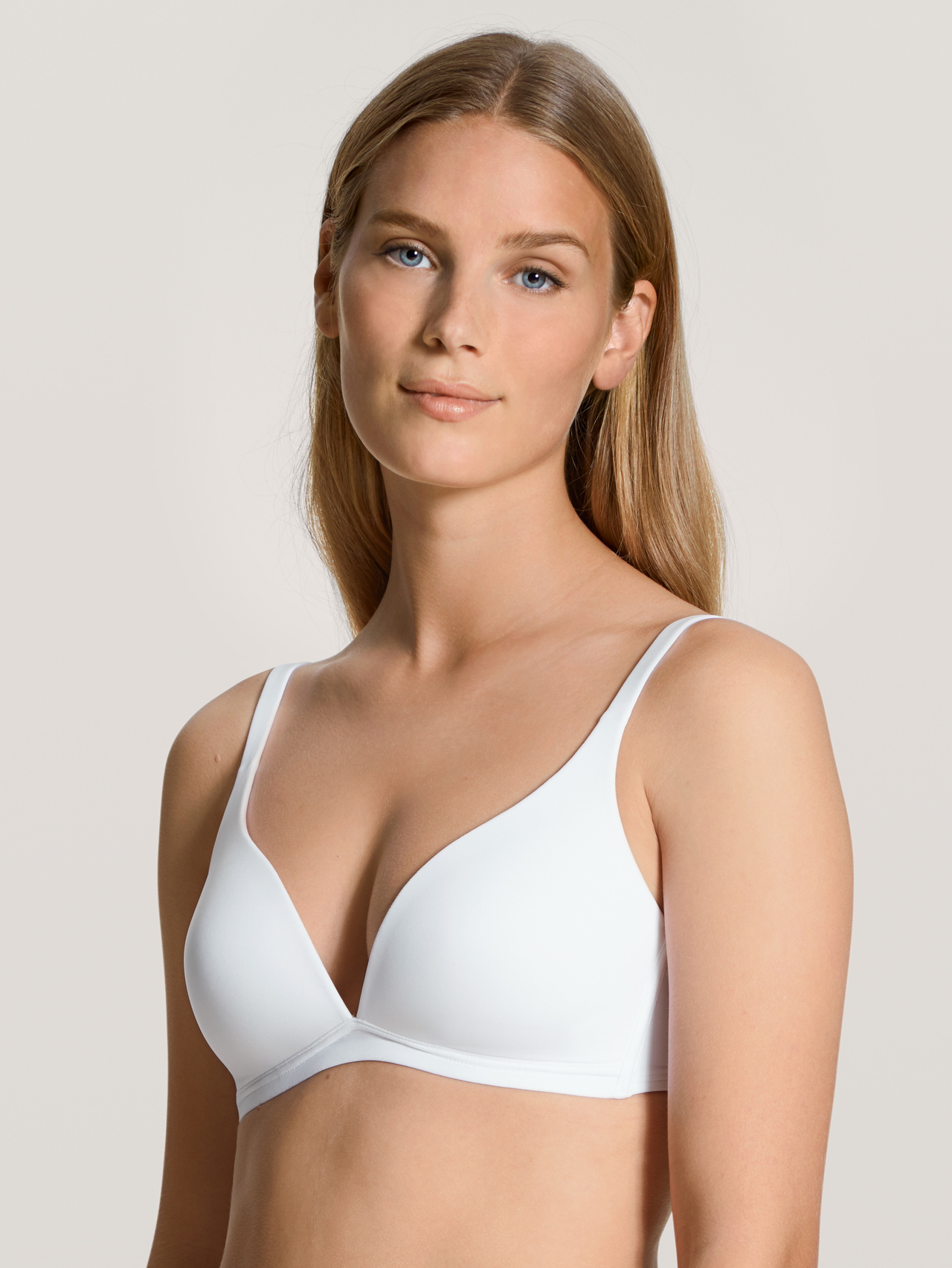 CALIDA Eco Sense Triangel-BH ohne Bügelfür Damen, 80A, Weiß, Geschmeidig zur Haut, gut zur Umwelt