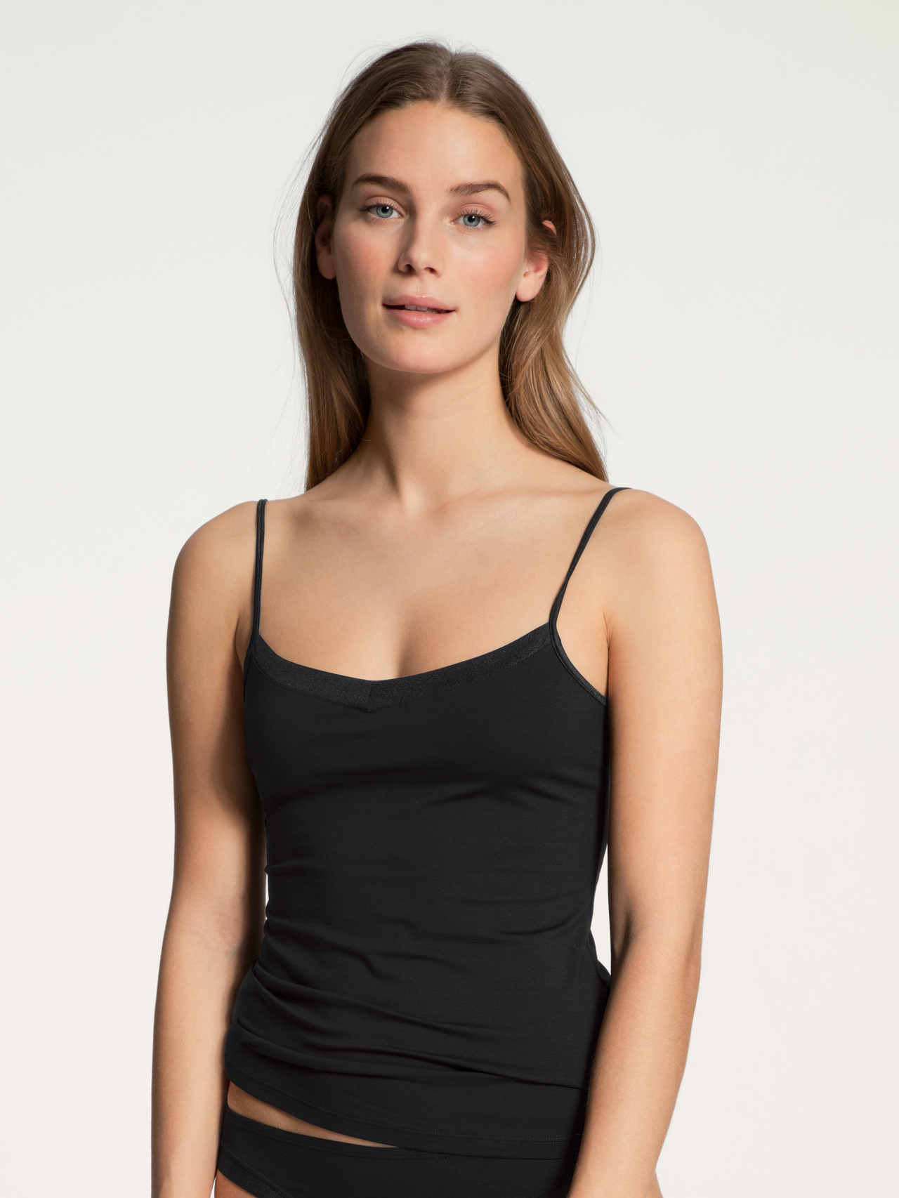 CALIDA Cate Spaghetti-Topfür Damen, M, Schwarz, Eleganz für jeden Tag