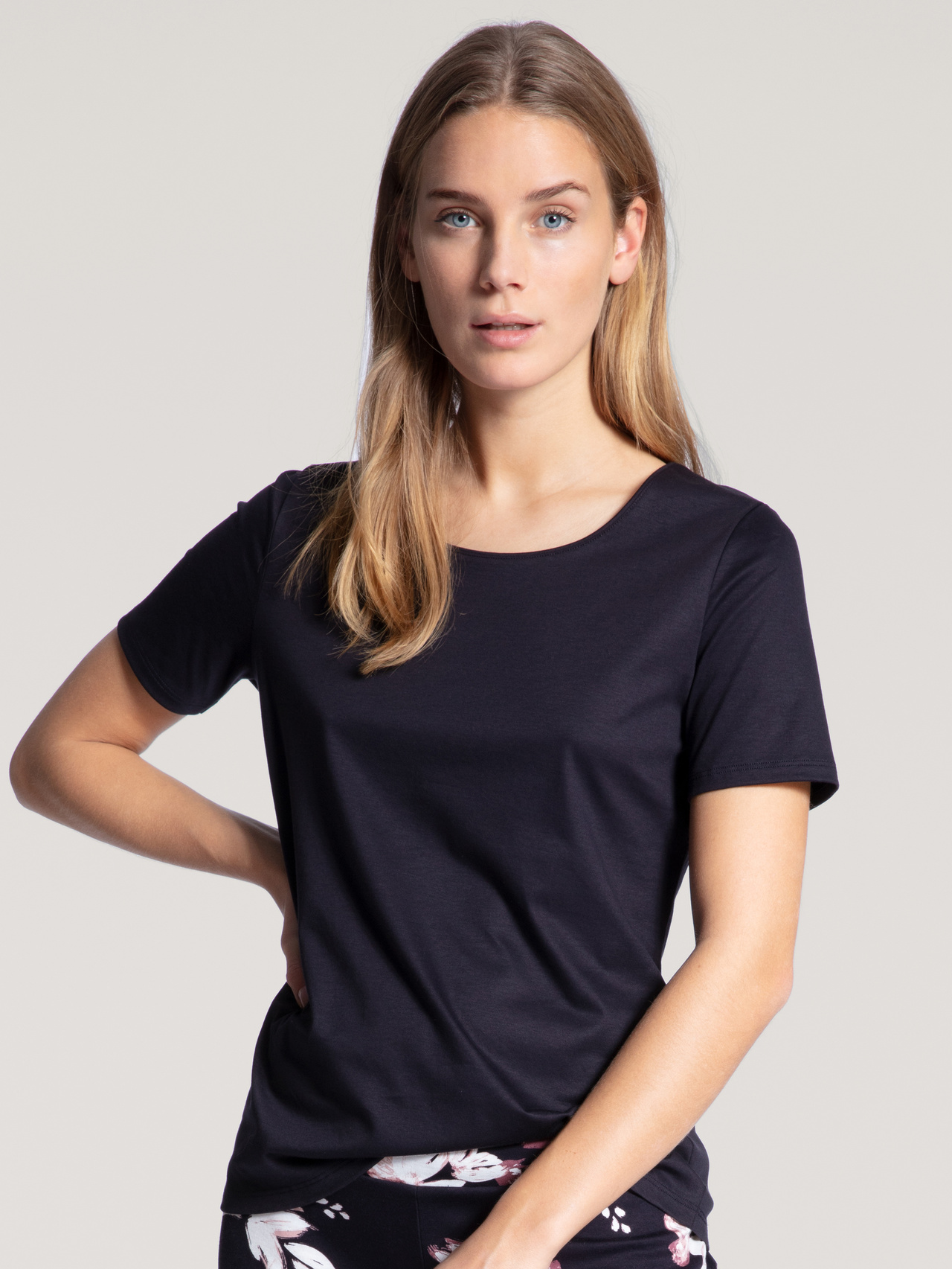 CALIDA Favourites Dreams Kurzarm-Shirtfür Damen, XXS, Blau, Kombinier dich glücklich – für einzigartig erholsame Nächte