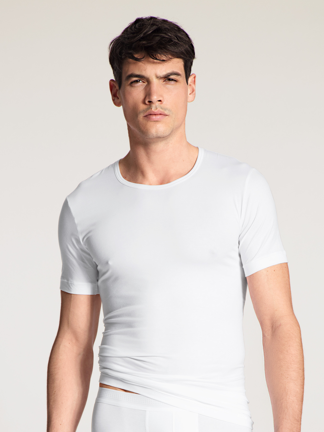 CALIDA Focus T-Shirt, Rundhalsfür Herren, M, Weiß, Der perfekte Material-Mix, supersoft und funktional