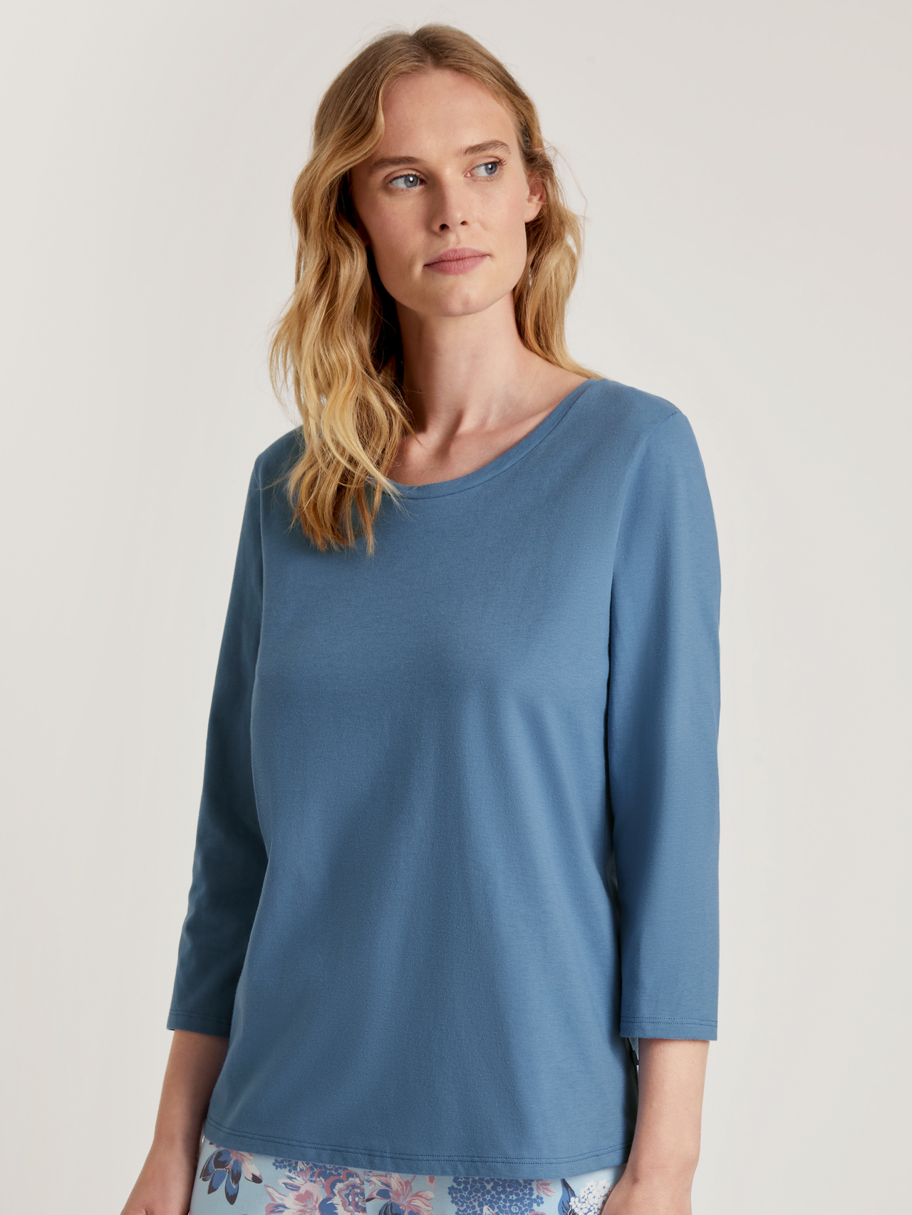 CALIDA Favourites Element Shirt mit 3/4-Armfür Damen, XS, Blau, Mit Mix & Match und 100% Baumwolle durch eine entspannte Nacht