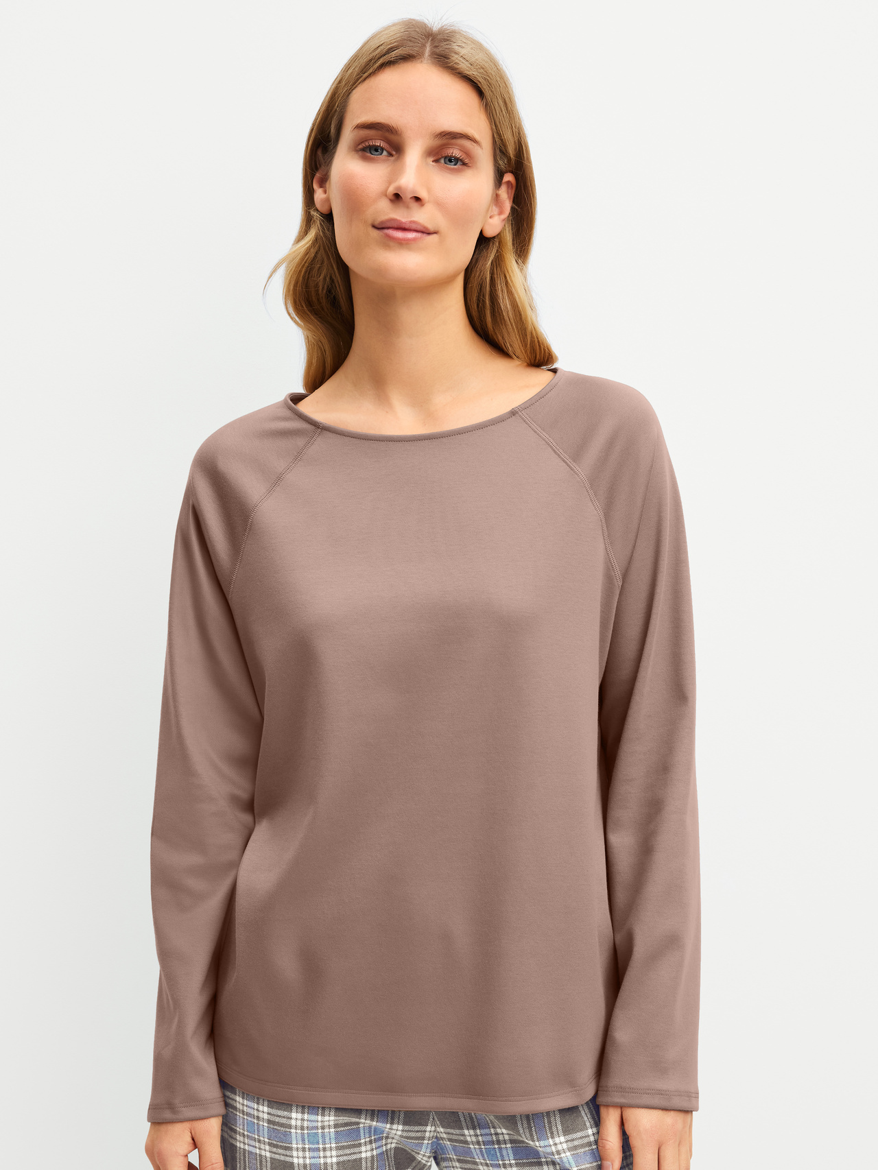 CALIDA Alpine M&M Langarm-Shirtfür Damen, S, Braun, Locker fließende Silhouette mit klarer Rundhalsform