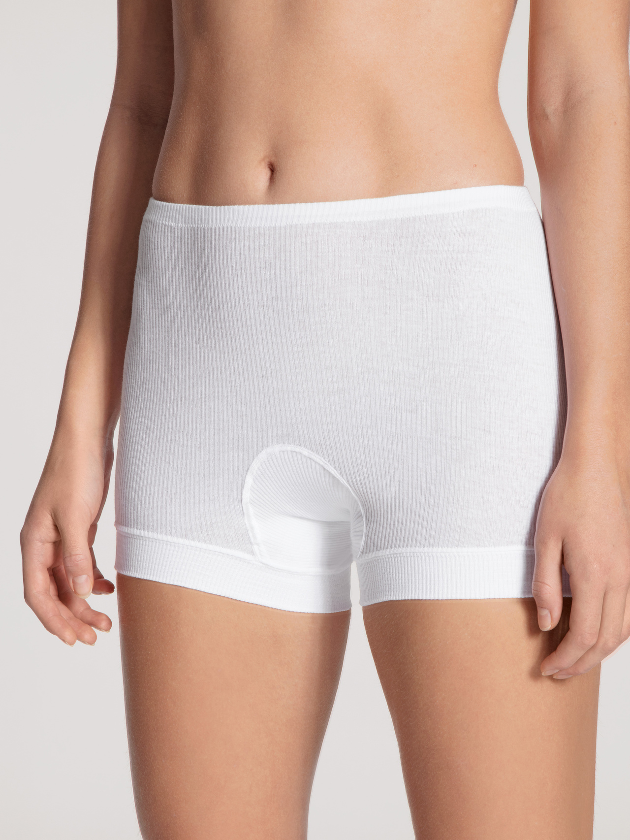 CALIDA Iconics Pagenschlüpferfür Damen, 38, Weiß, Zeitlos schön und unendlich bequem