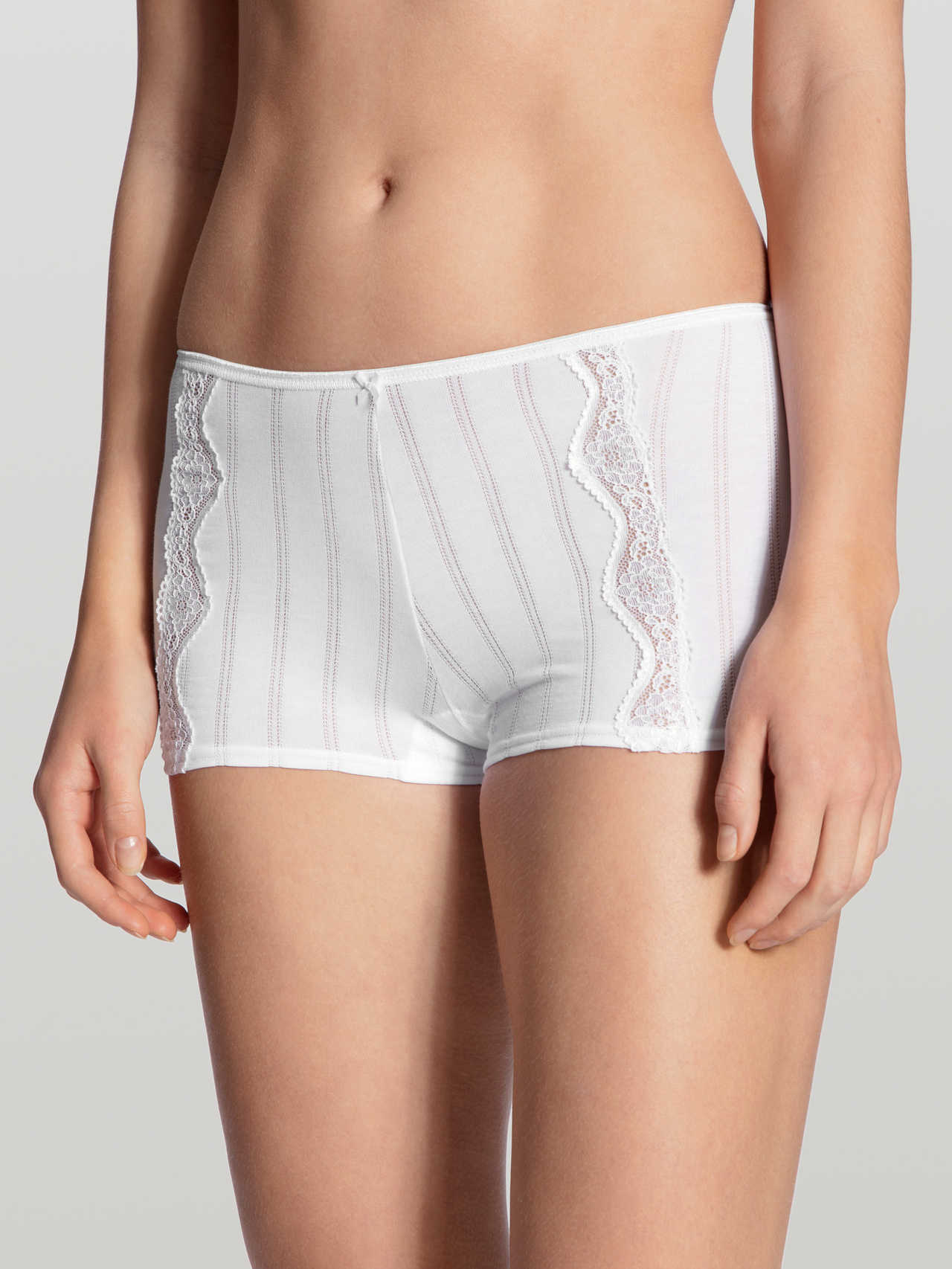 CALIDA Etude Toujours Panty, high waistfür Damen, XS, Weiß, Liaison aus bester Baumwolle und verspielter Spitze