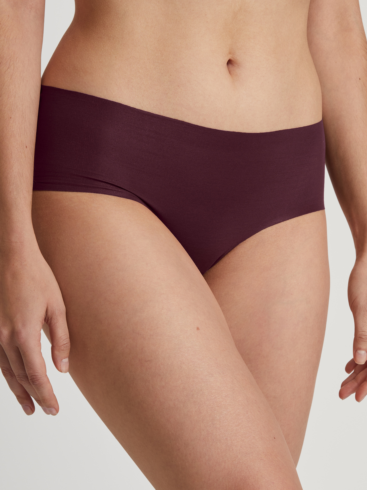 CALIDA Natural Skin Seamless-Panty, low cutfür Damen, XXS, Rot, Wie eine zweite Haut – nahtlos bequem