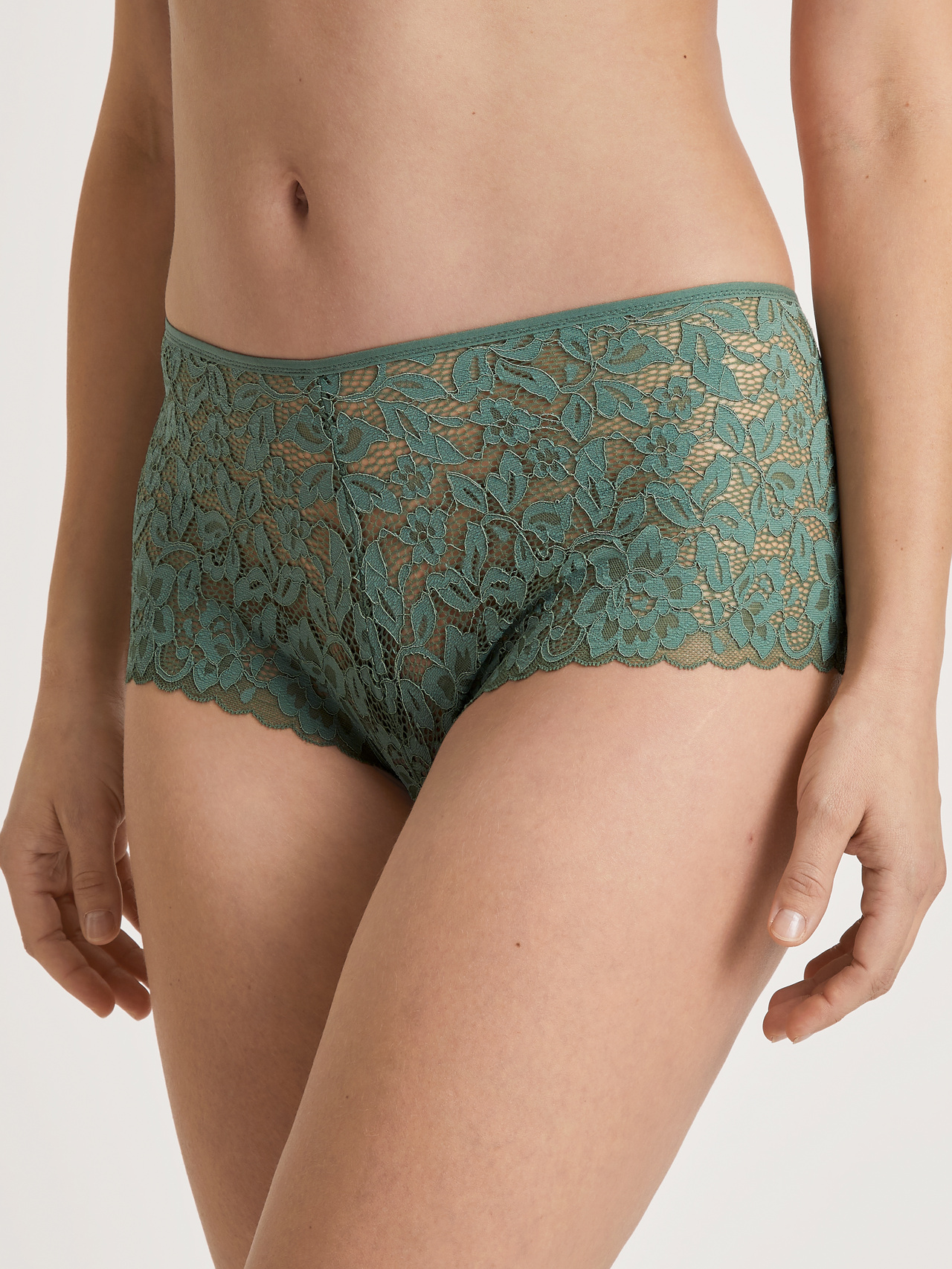CALIDA Natural Comfort Lace Panty, regular cutfür Damen, XXS, Grün, Beste Baumwolle, zarte Spitze, kompromissloser Komfort