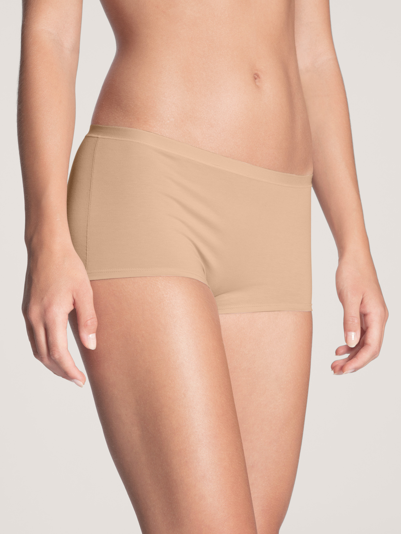 CALIDA Natural Comfort Panty, regular cutfür Damen, S, Beige, Beste Baumwolle, kompromissloser Komfort für jeden Tag