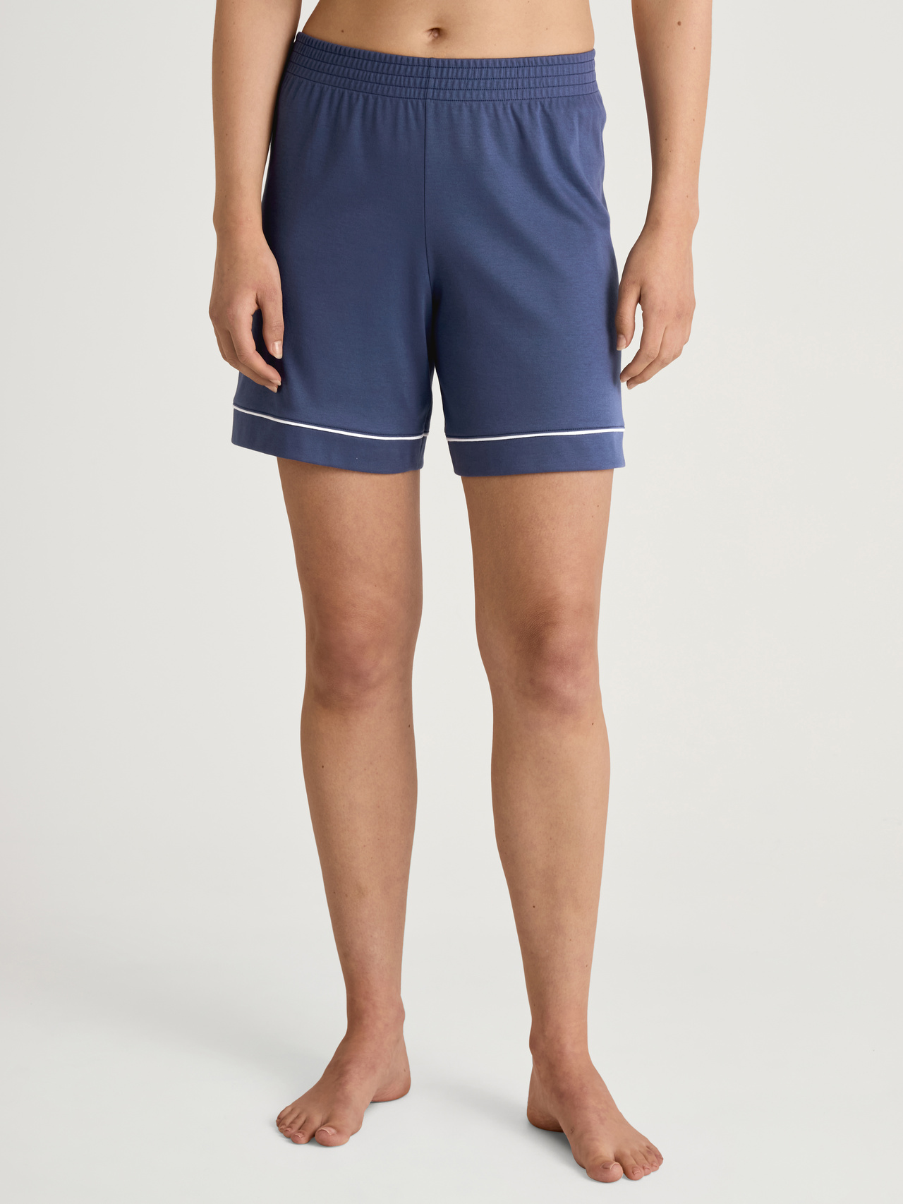 CALIDA Favourites Magic Kurze Pyjamahosefür Damen, S, Blau, einfarbiger Print für vielfältige Mix & Match-Möglichkeiten