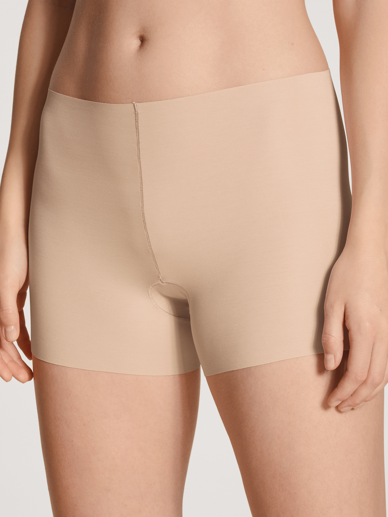 CALIDA Natural Skin Radlerhose mit saumlosem Beinabschnittfür Damen, S, Rosa, Wie eine zweite Haut – nahtlos bequem