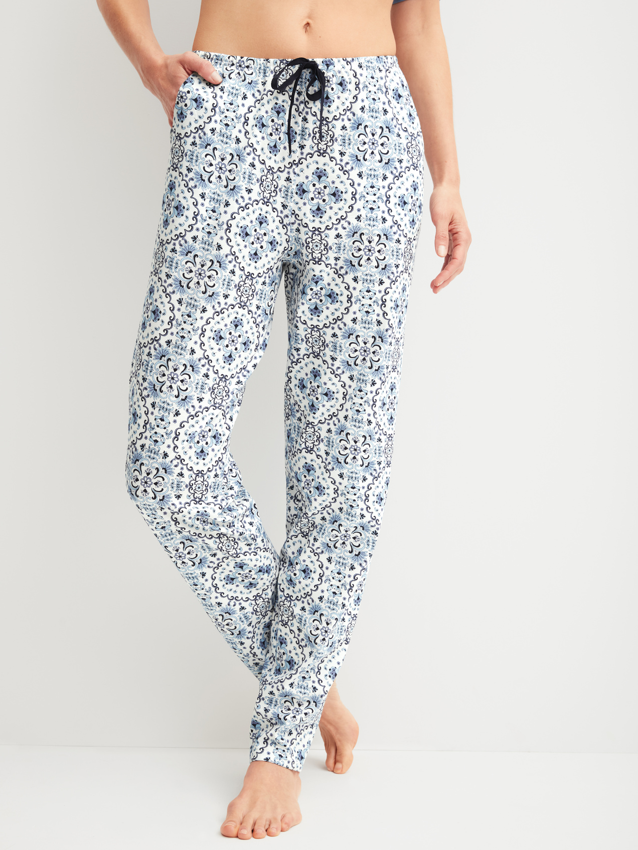 CALIDA Favourites Tiles Pyjamahose mit Seitentaschenfür Damen, S, Blau, Mit Mix & Match zum sommerlichen Lieblingsoutfit