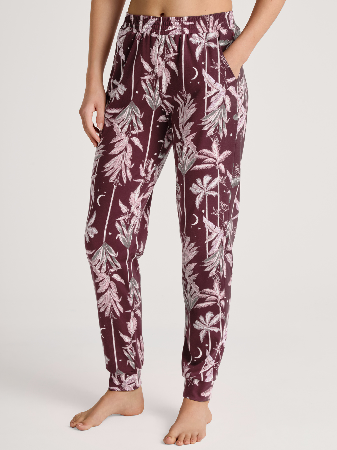 CALIDA Favourites Ground Pants mit Bündchenfür Damen, L, Rot, Erholsamer Schlaf in Africa´s Natur und Tierwelt