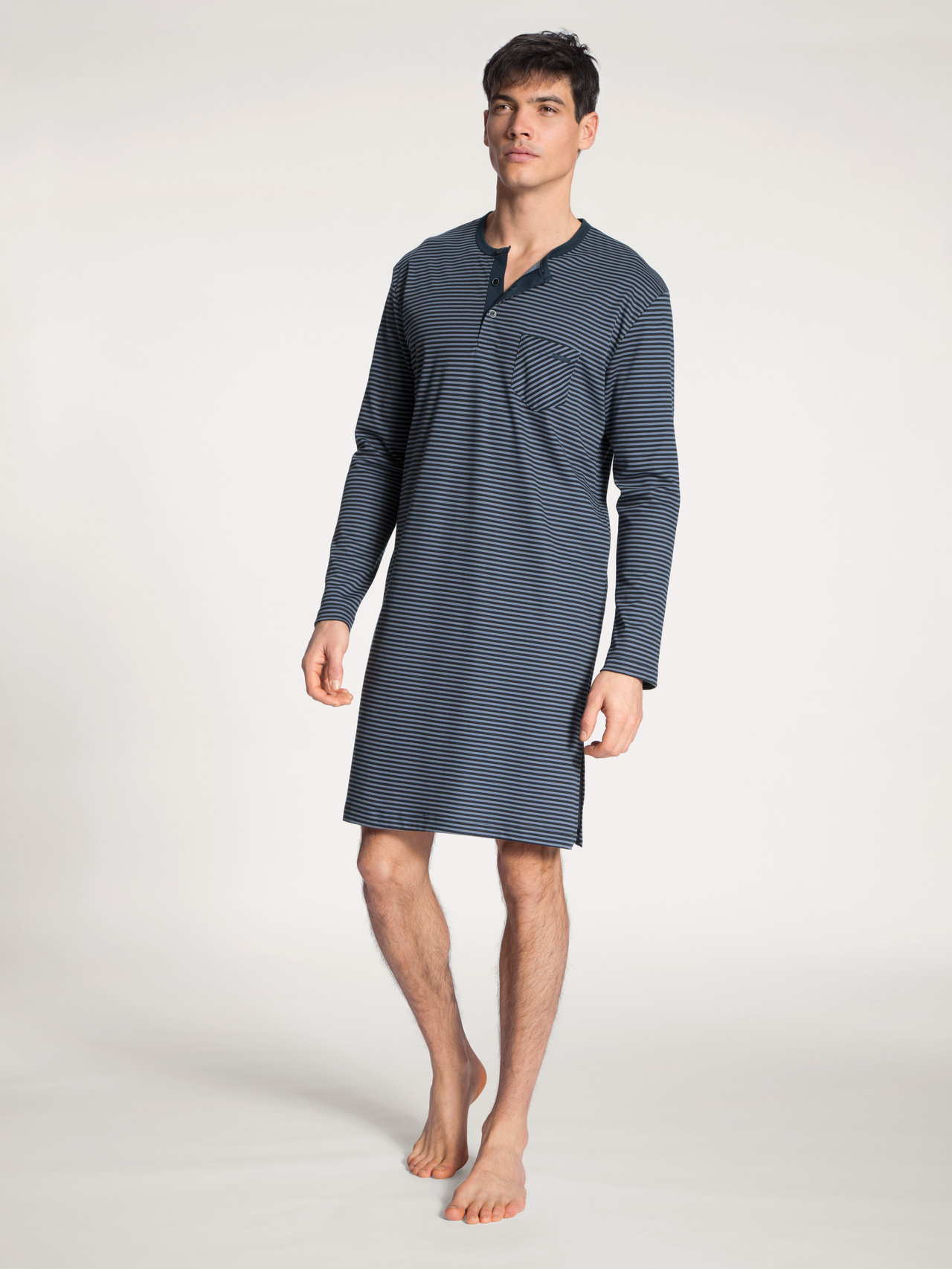 CALIDA Relax Streamline Herren-Nachthemdfür Herren, L, Blau, Absoluter Komfort für jede Nacht