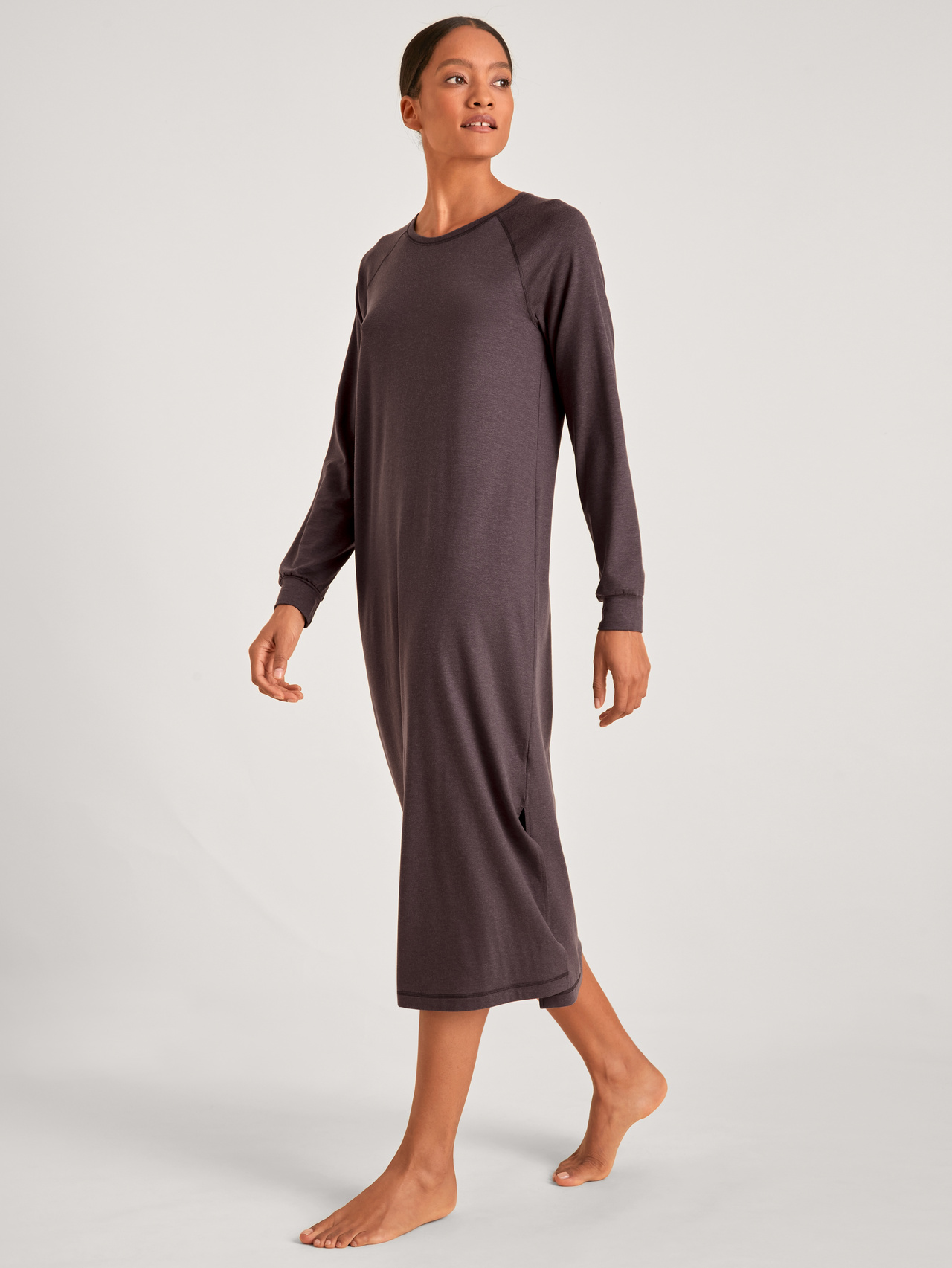 CALIDA DSW Warming Langarm-Nachthemd, Länge 120  cmfür Damen, M, Violett, Traumhaft warm in kalten Nächten