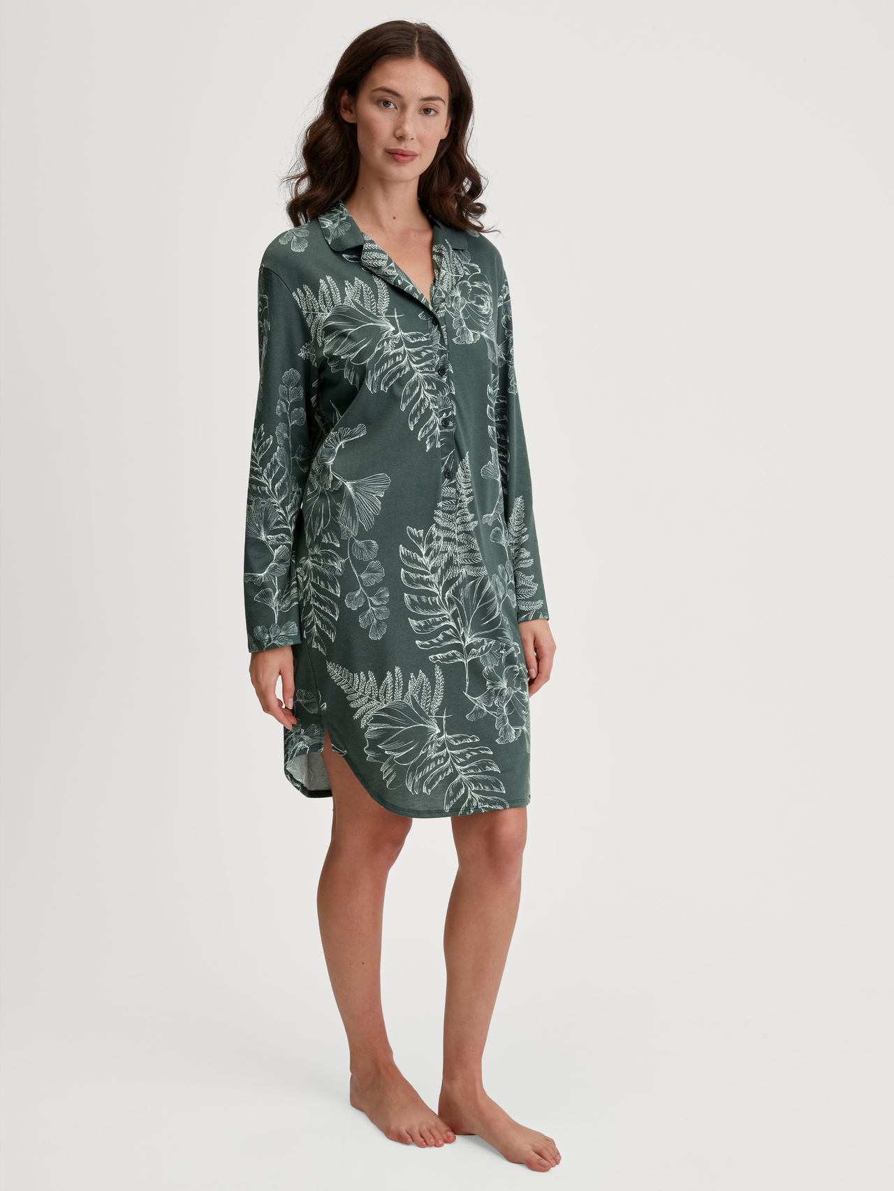 CALIDA Favourites Botanic Langarm-Nachthemd, Länge 95 cmfür Damen, S, Grün,