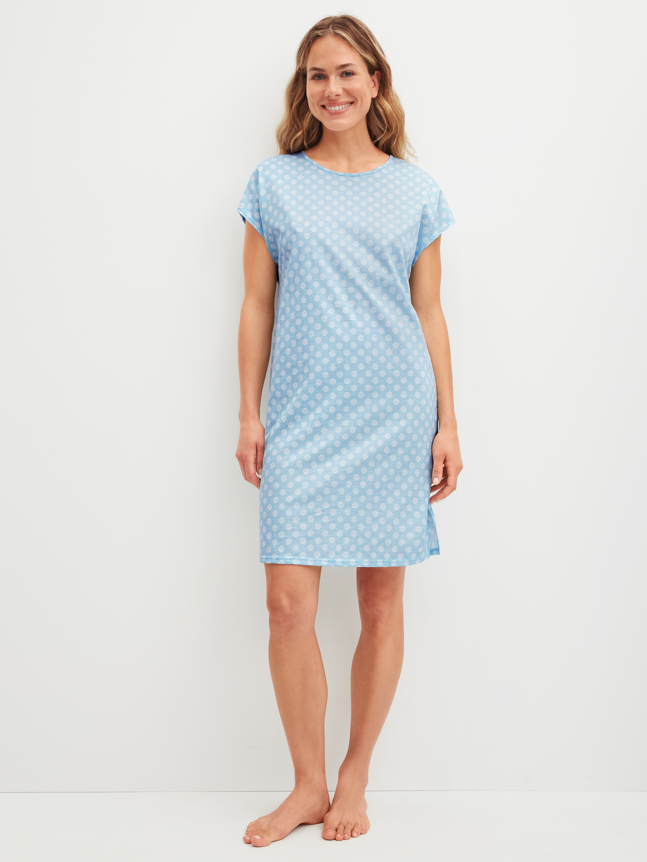 CALIDA Lovely Nights Kurzarm-Nachthemd, Länge 95cmfür Damen, M, Blau, Verliebt in erholsame Nächte in hochwertiger Qualität