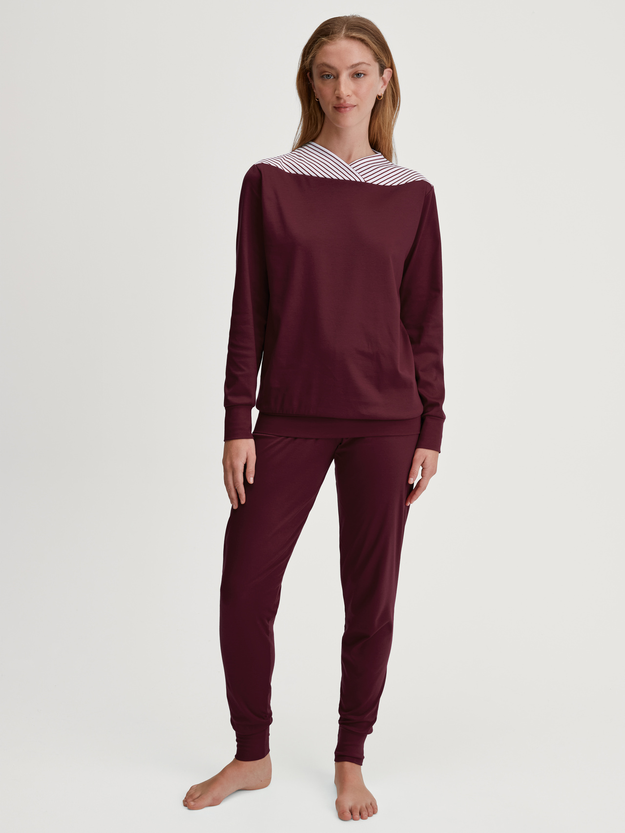 CALIDA Season Special Bündchen-Pyjamafür Damen, L, Rot, Feinste Schweizer Baumwoll-Nachtwäsche