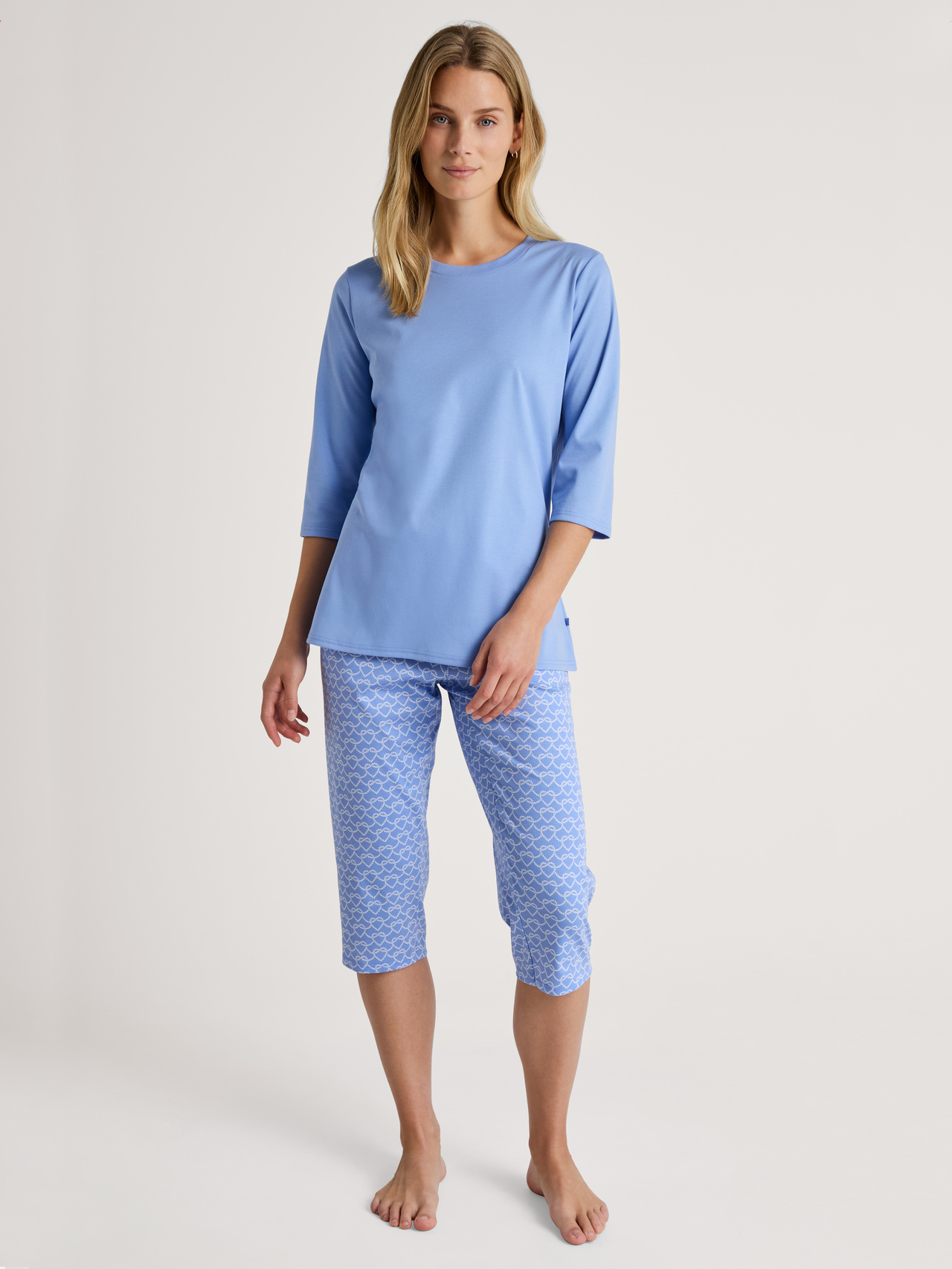 CALIDA Daylight Dreams 3/4-Pyjamafür Damen, L, Blau, 100% Baumwoll-Interlook für nächtlichen Komfort