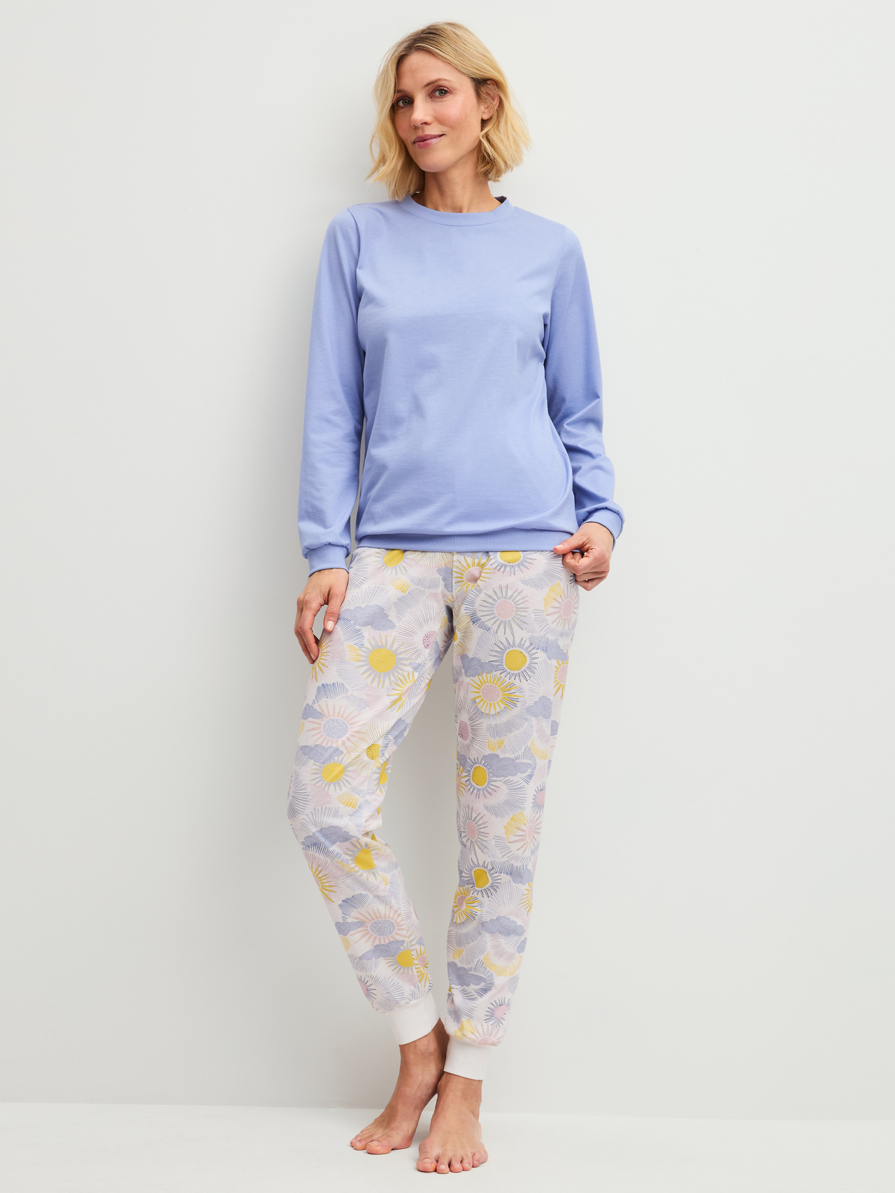 CALIDA EDITION 85 Bündchen-Pyjamafür Damen, M, Blau, Vertraute Klassiker im Jubiläumsdesign