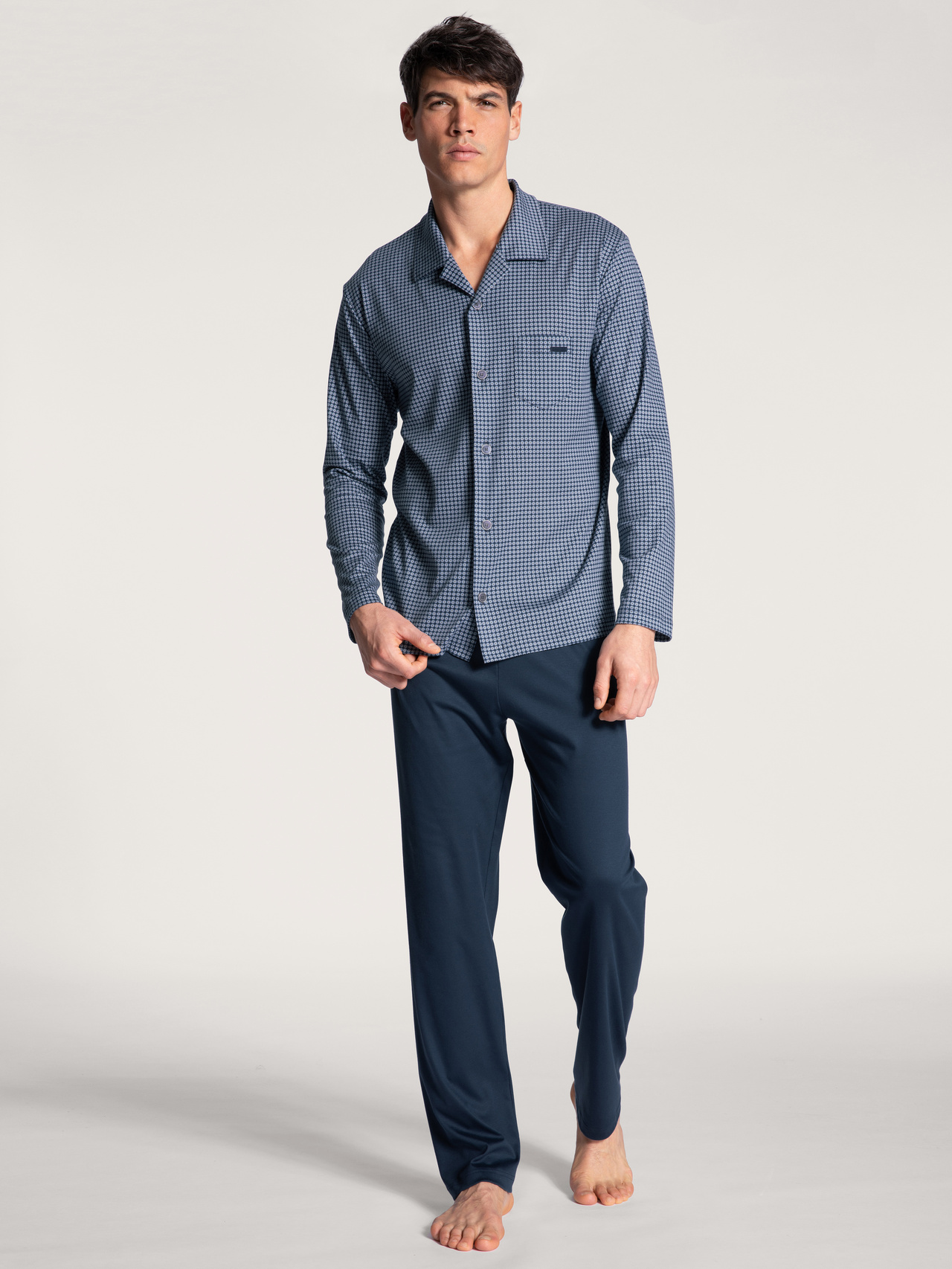 CALIDA Relax Choice Durchgeknöpfter Pyjamafür Herren, XL, Blau, Edelste Baumwolle für einen erholsamen Schlaf