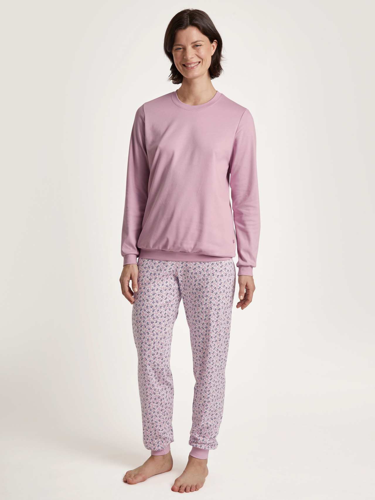CALIDA Midnight Flowers Bündchen-Pyjamafür Damen, XS, Violett, 100% wärmende Baumwolle in floralem Print