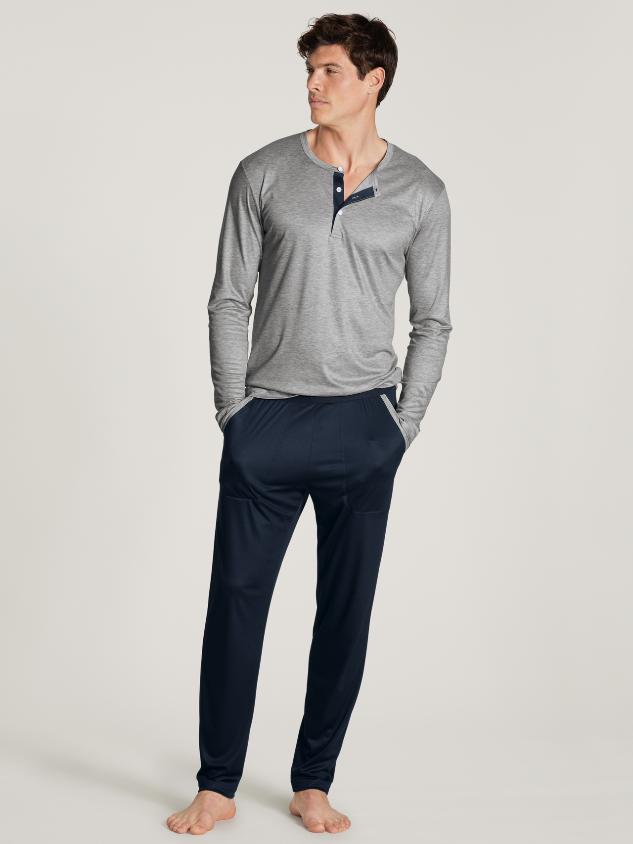 CALIDA Circular Night Pyjama langfür Herren, S, Grau, Leicht, kühlend und kreislauffähig – für eine erholsame Nacht