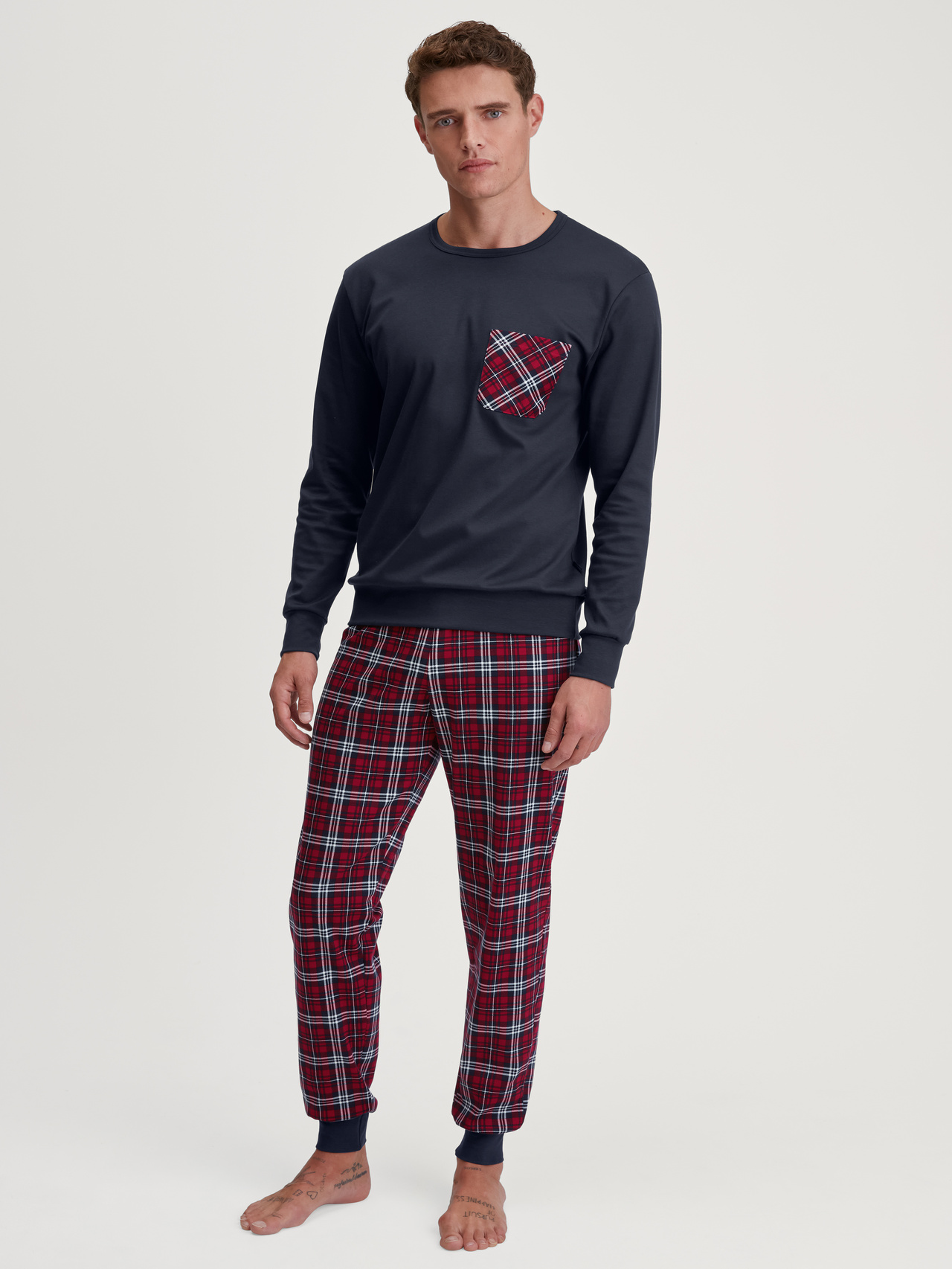 CALIDA Family & Friends Bündchen-Pyjamafür Herren, XXL, Blau, Wertvolle Zeit mit den Liebsten in hochwertigen Materialien