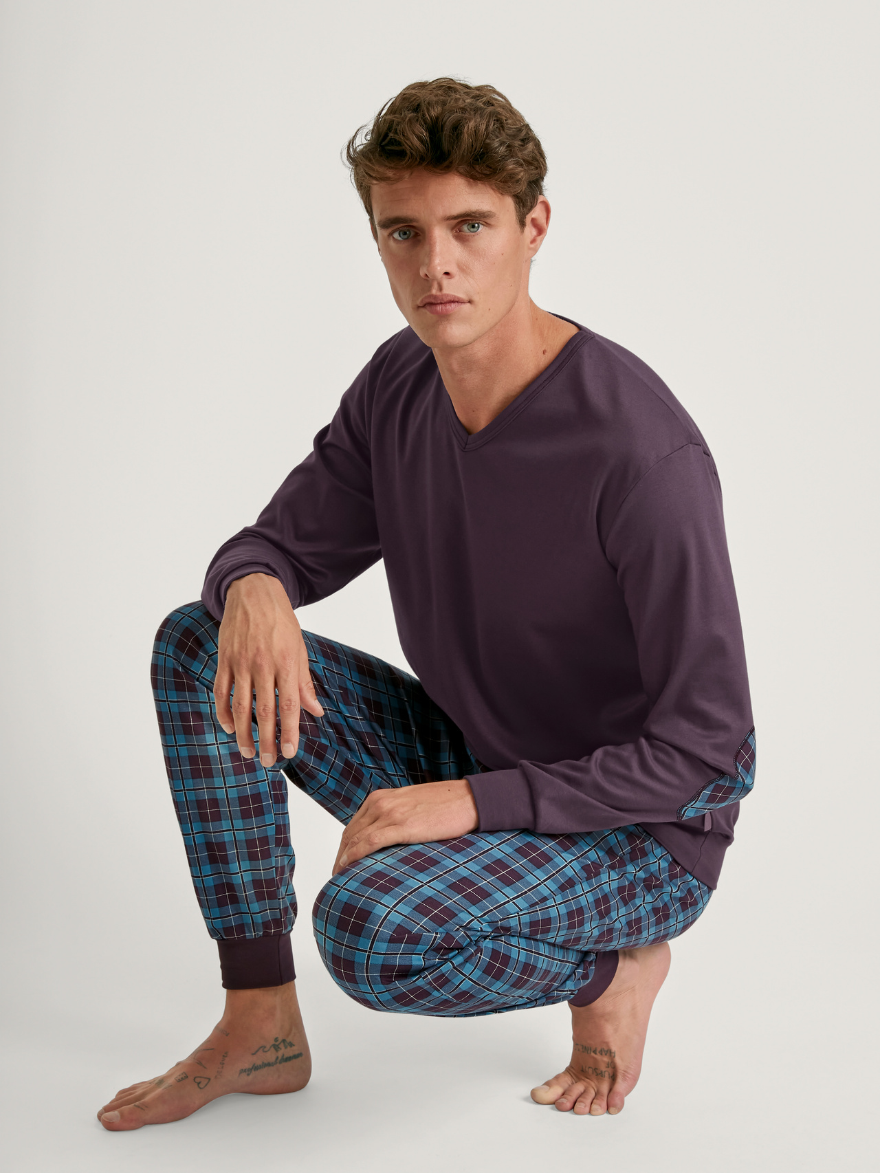 CALIDA Relax Comfy 6 Bündchen-Pyjamafür Herren, S, Violett, In wärmender Baumwolle durch eine erholsame Nacht