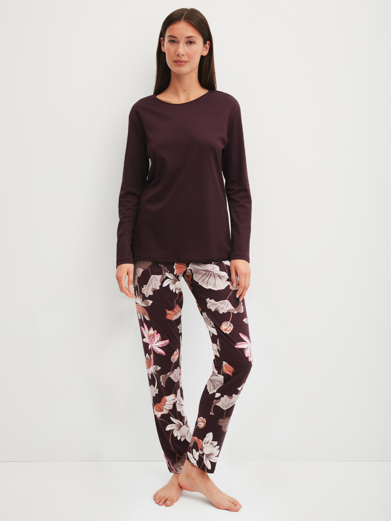 CALIDA Season Special Pyjama, langfür Damen, S, Rot, Feinste Schweizer Baumwoll-Nachtwäsche