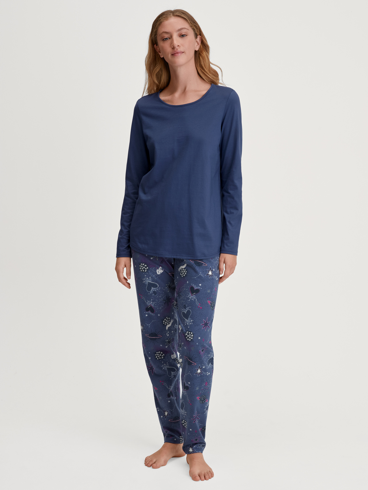 CALIDA Mystic Nights Pyjama, langfür Damen, XL, Blau, Natürlich weich, stilvoll schlicht – Nachtwäsche für jede Stunde der Ruhe