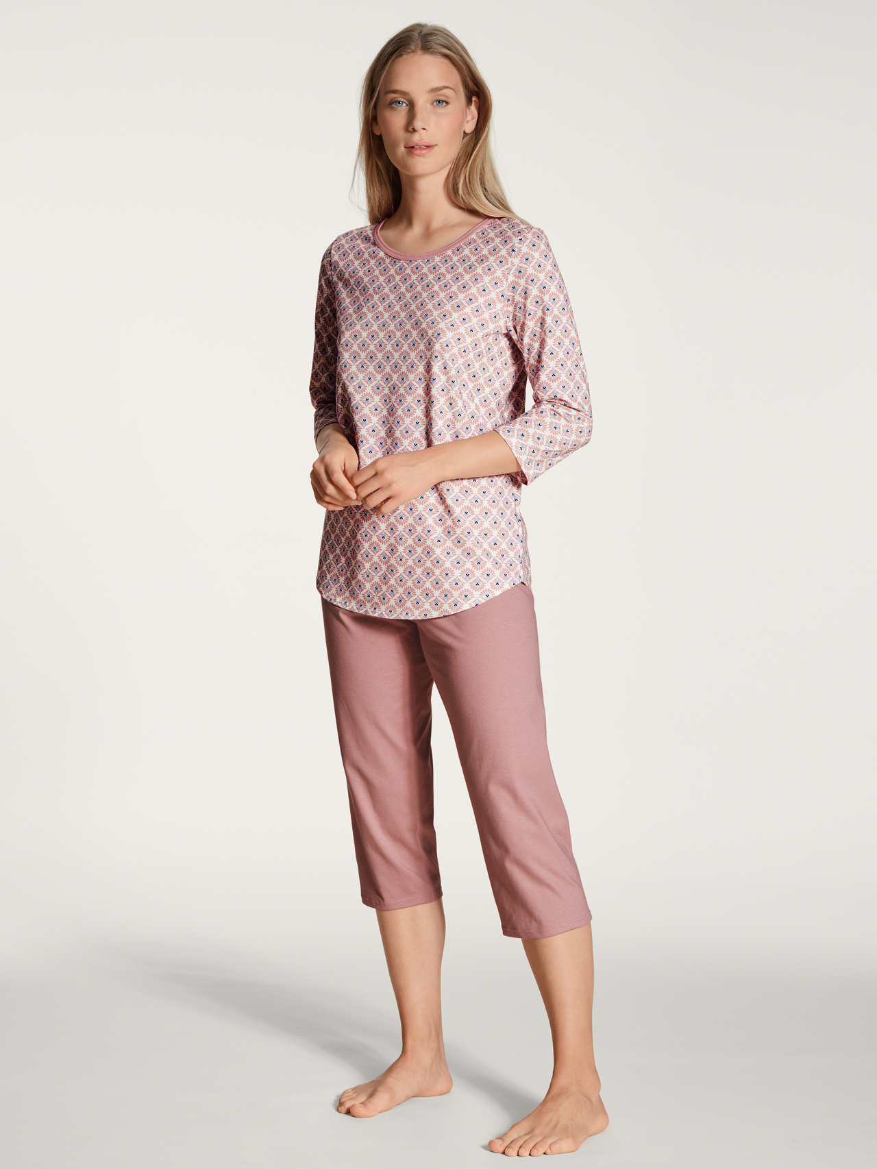 CALIDA Lovely Nights 3/4-Pyjamafür Damen, XS, Rosa, Verliebt in erholsame Nächte
