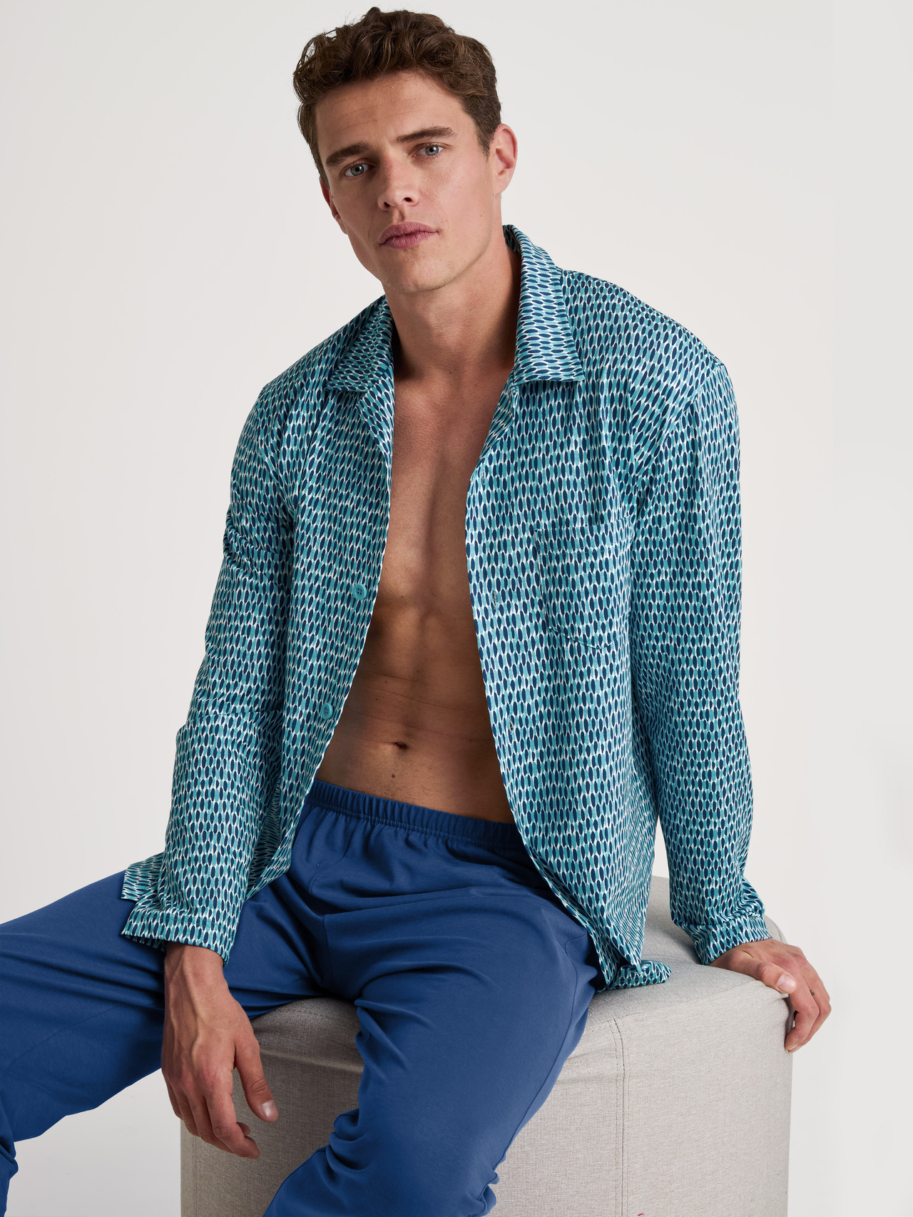 CALIDA Relax Imprint 1 Pyjama, durchgeknöpftfür Herren, M, Blau, Reine Baumwolle für entspannte Nächte