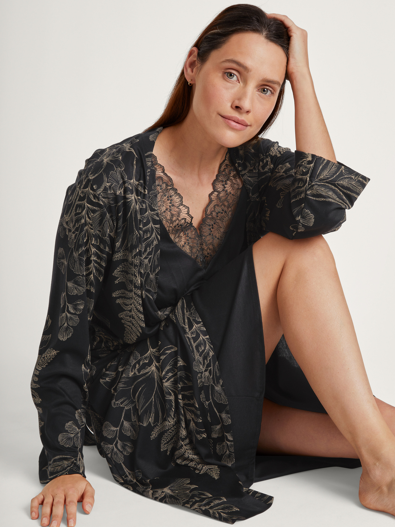 CALIDA Favourites Seduction Kimono, Länge 120cmfür Damen, XS, Schwarz, Mix & Match: elegant, romantisch & verträumt