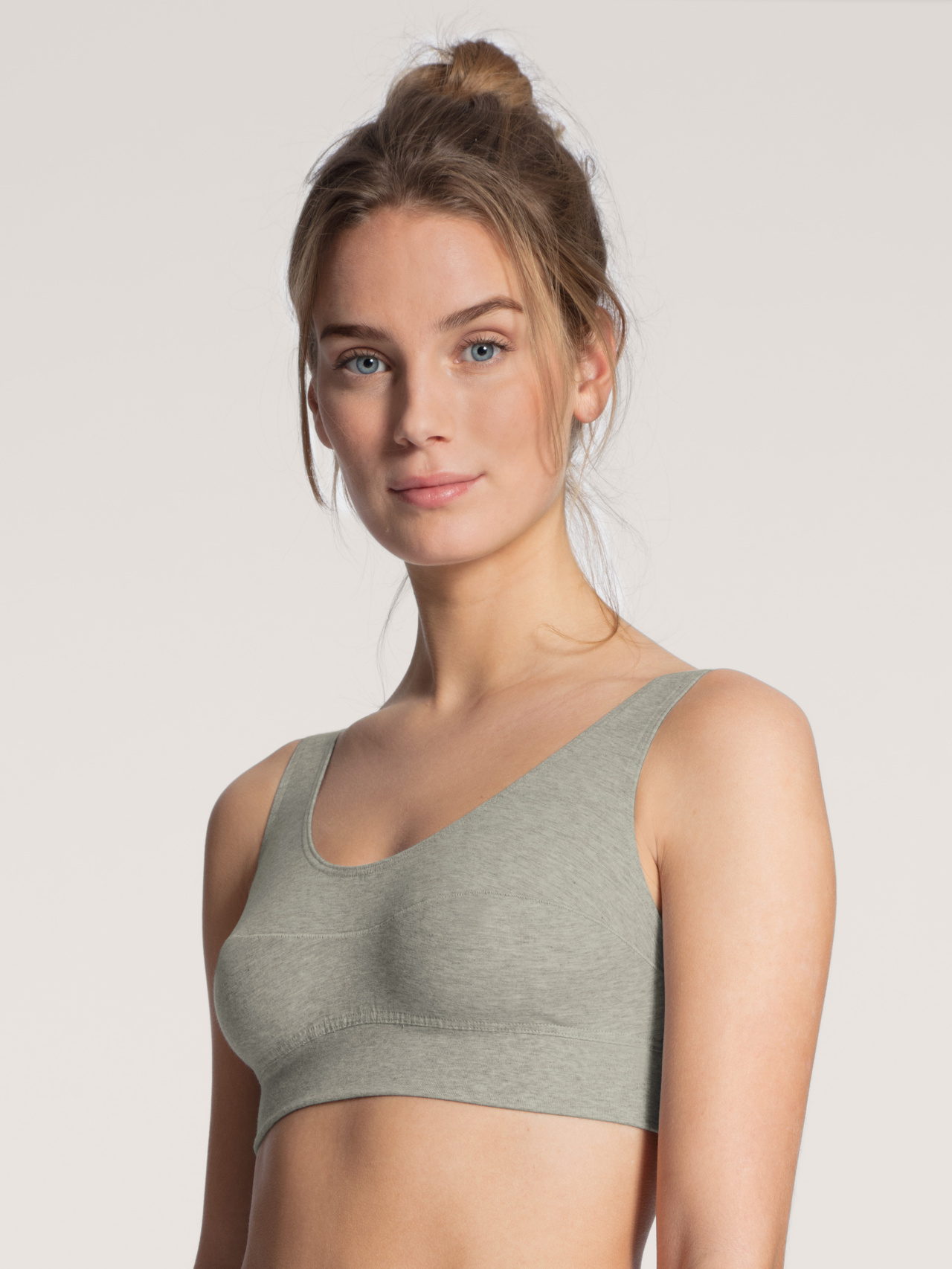 CALIDA Elastic Bustier mit Softbund für Damen, XS, Grau, Der Bestseller, dem Frauen vertrauen – über 1Mio-mal verkauft!