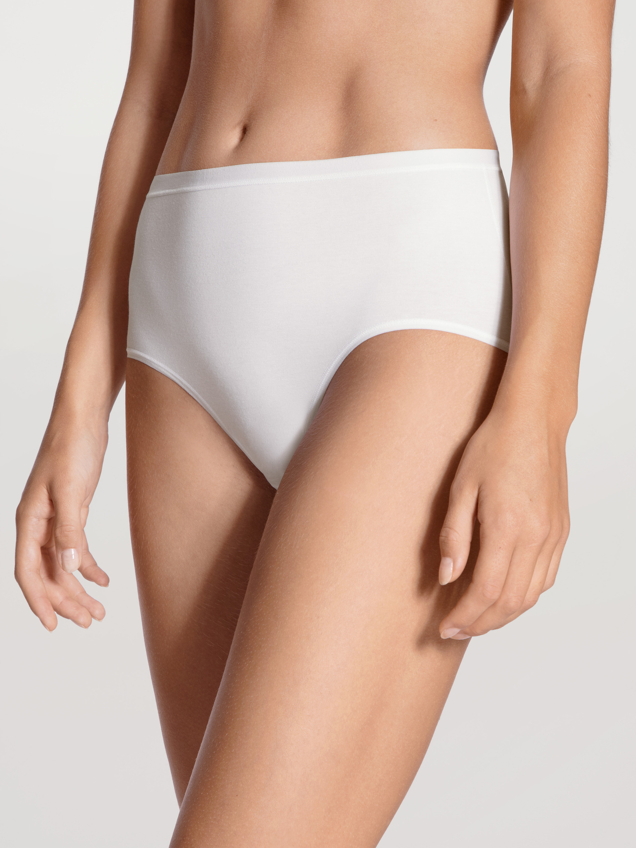 CALIDA Natural Comfort Slip, high waist für Damen, S, Weiß, Beste Baumwolle, kompromissloser Komfort für jeden Tag
