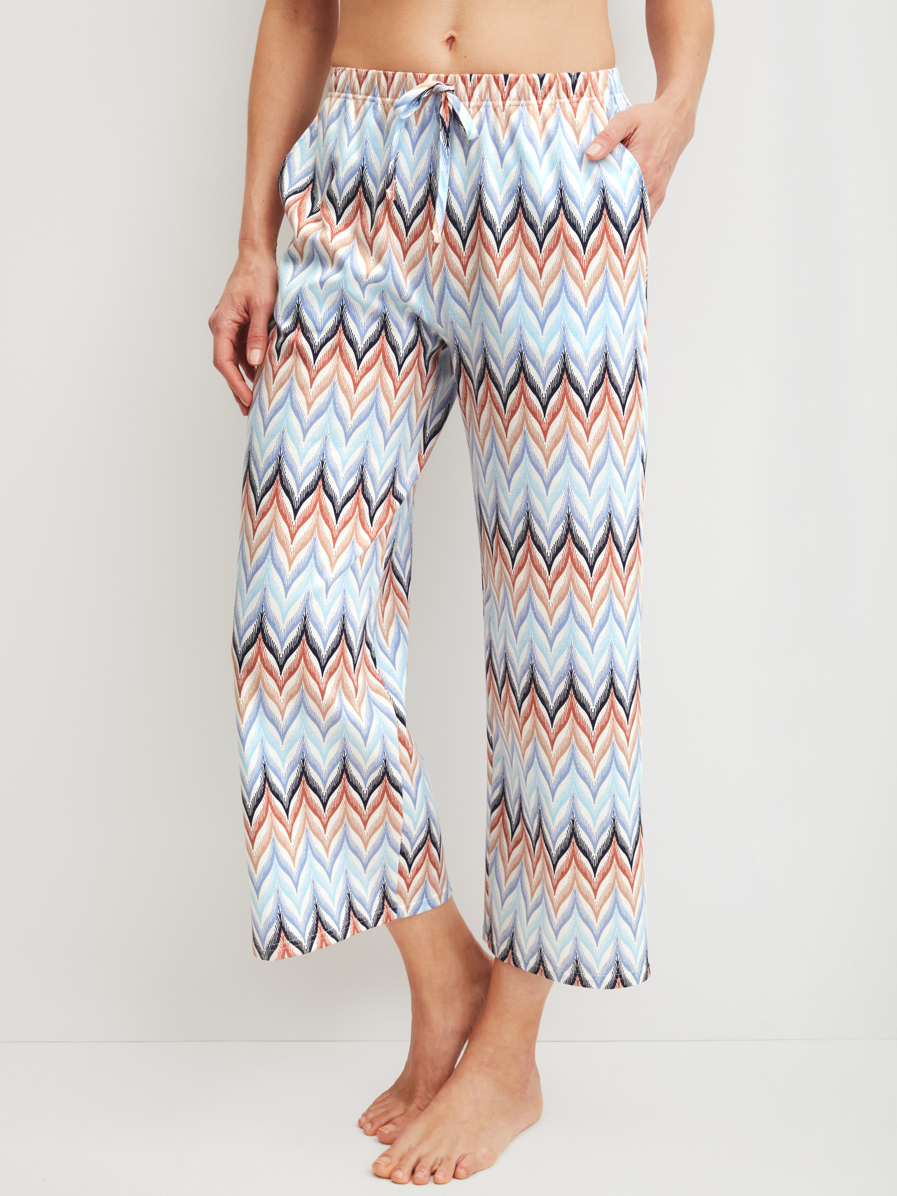 CALIDA Favourites Tiles 7/8-Pyjamahose für Damen, XS, Blau, Mit Mix & Match zum sommerlichen Lieblingsoutfit
