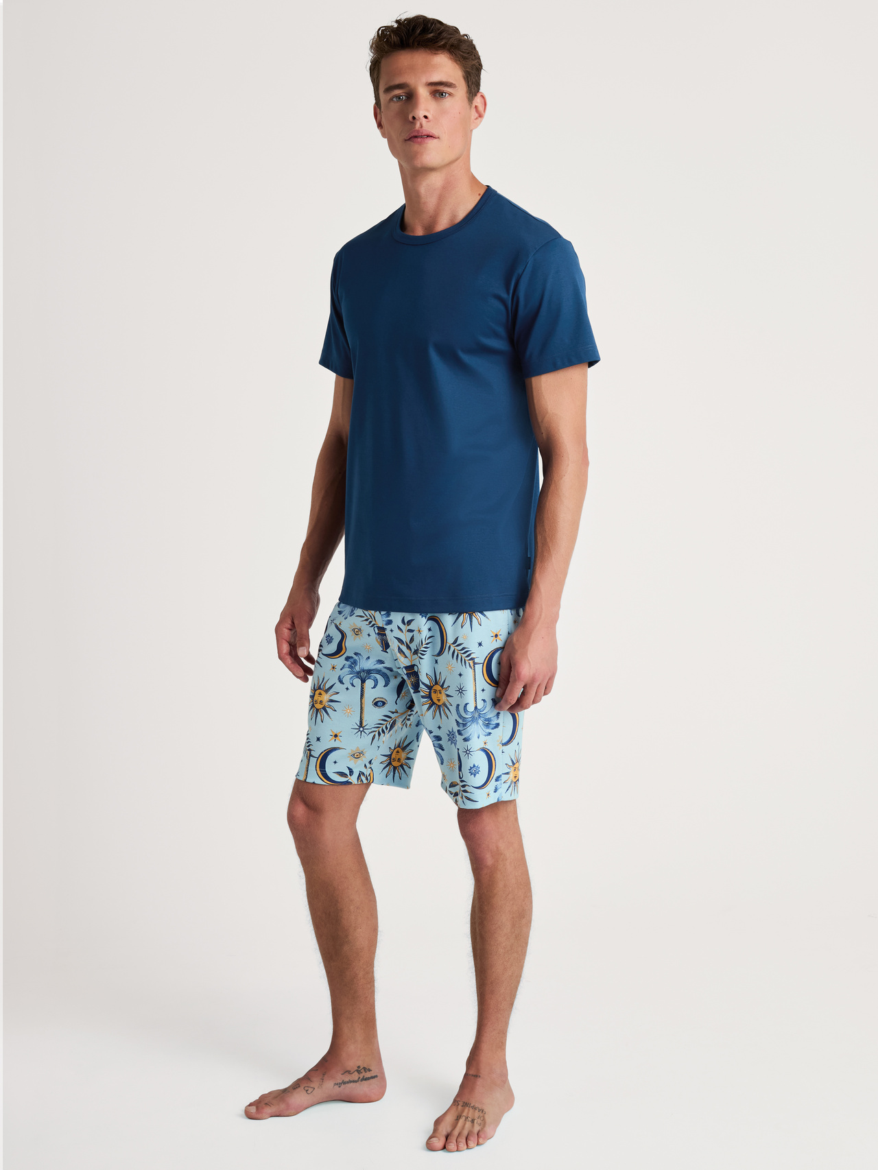 CALIDA Relax Magic Kurz-Pyjama für Herren, S, Türkis, Stylische Nachtwäsche für alle – bequem, modern und ein echter Blickfang!